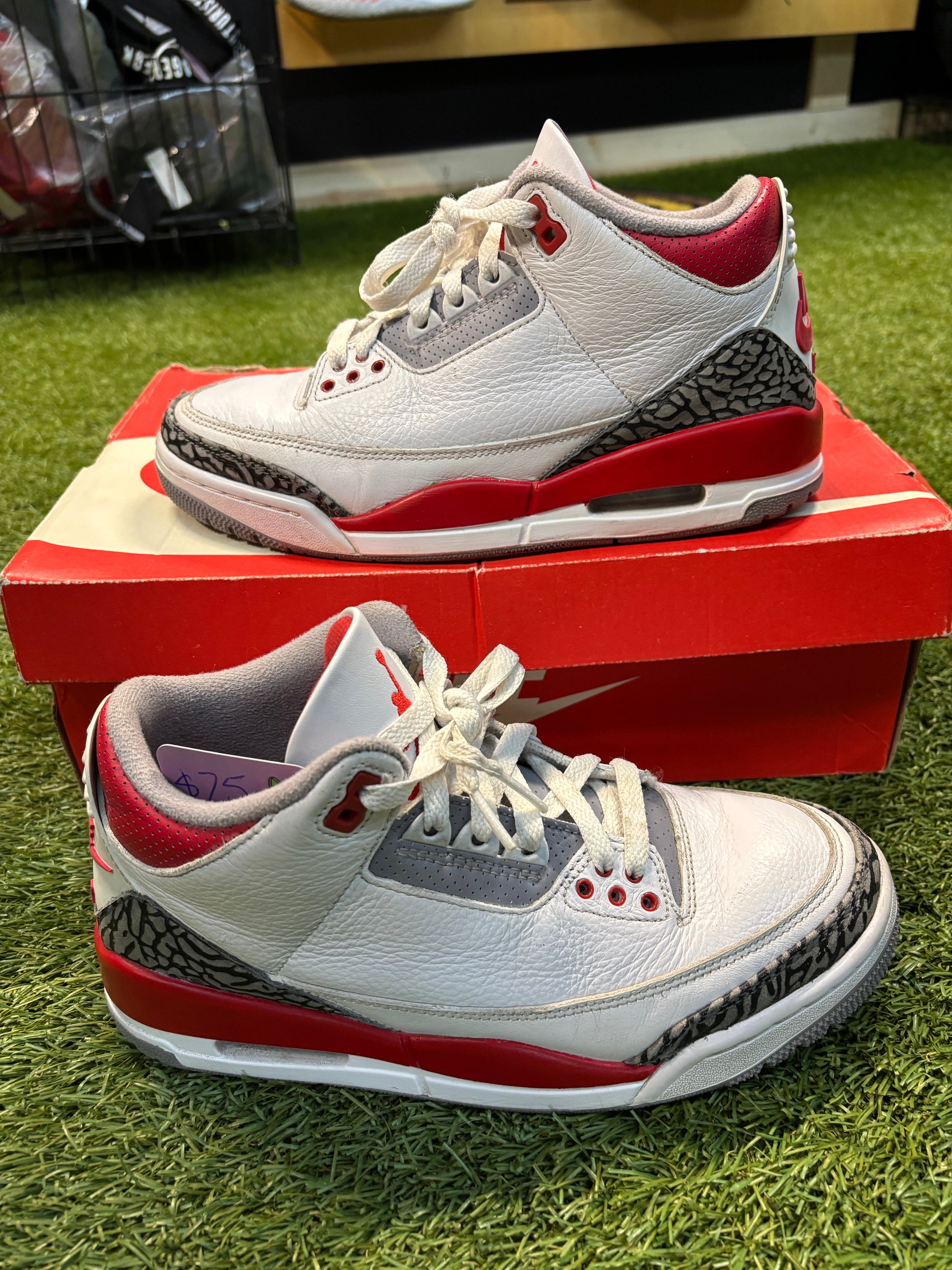 Jordan retro 3 fire red (Used)
