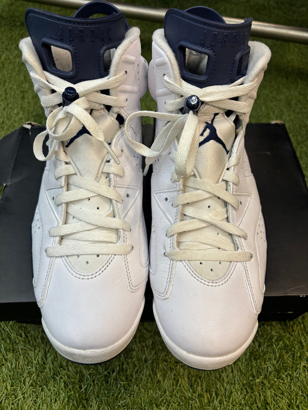 Jordan Retro 6 “ midnight navy”