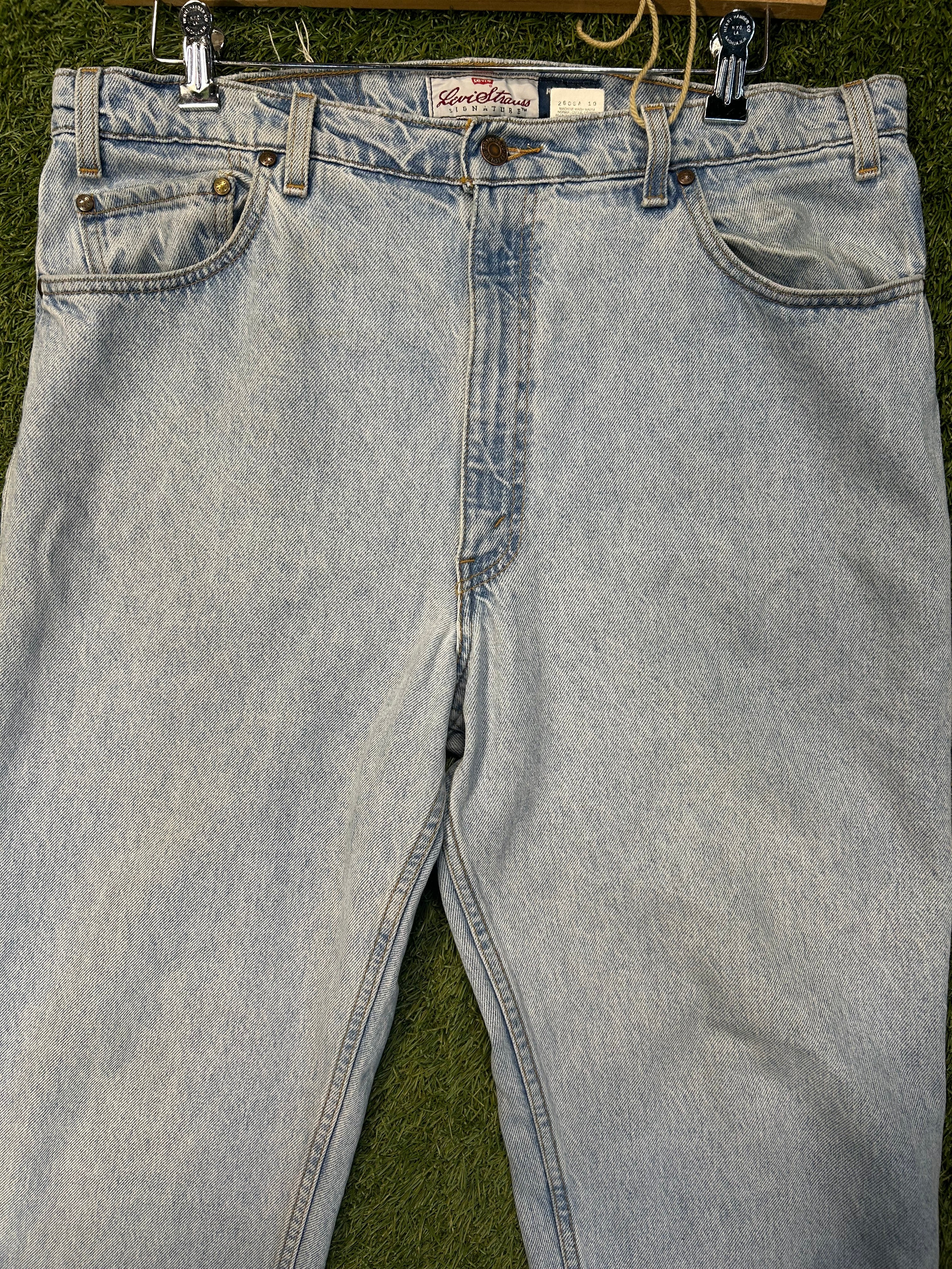 Vintage Orange Tab Levi Blue Jeans 540s