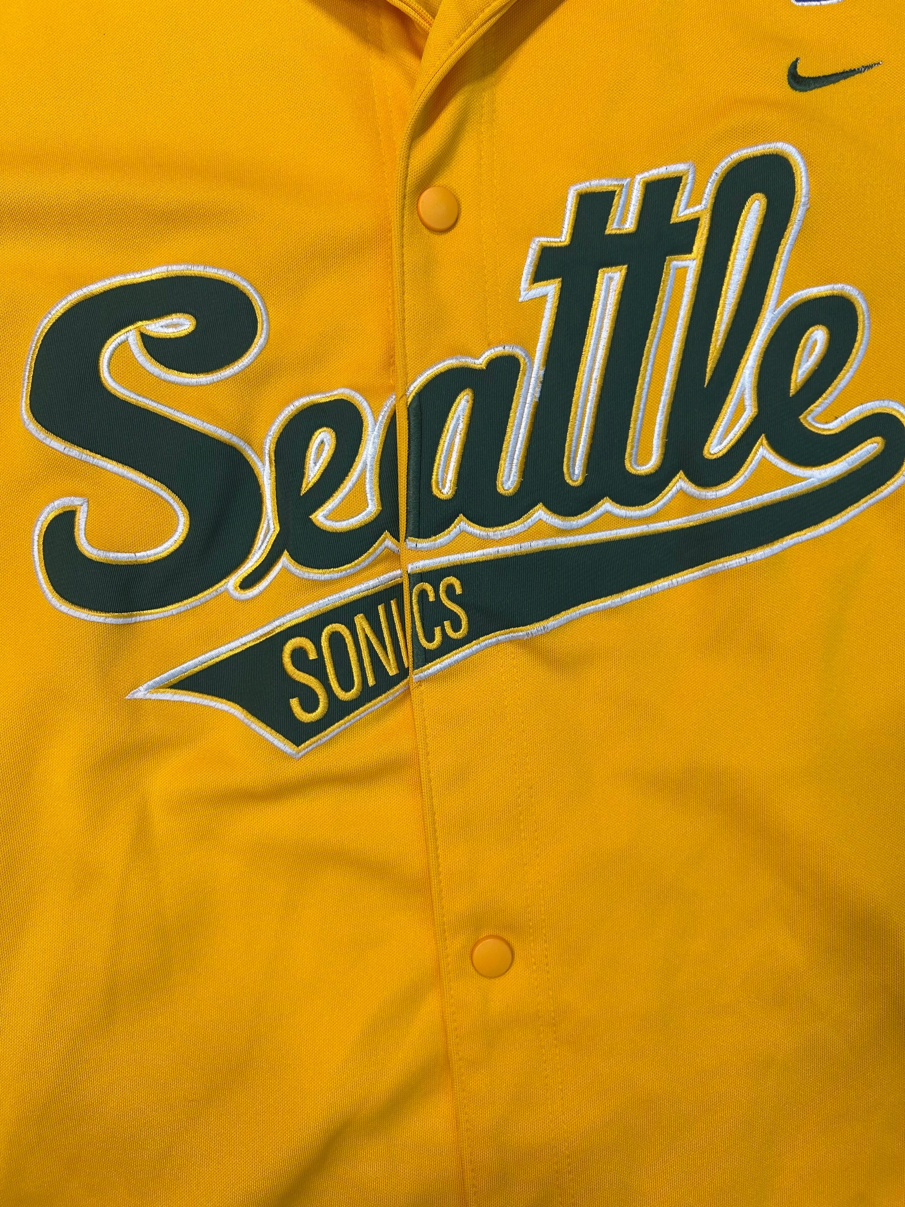 Vintage Nike Seattle Sonics Warmup Jacket