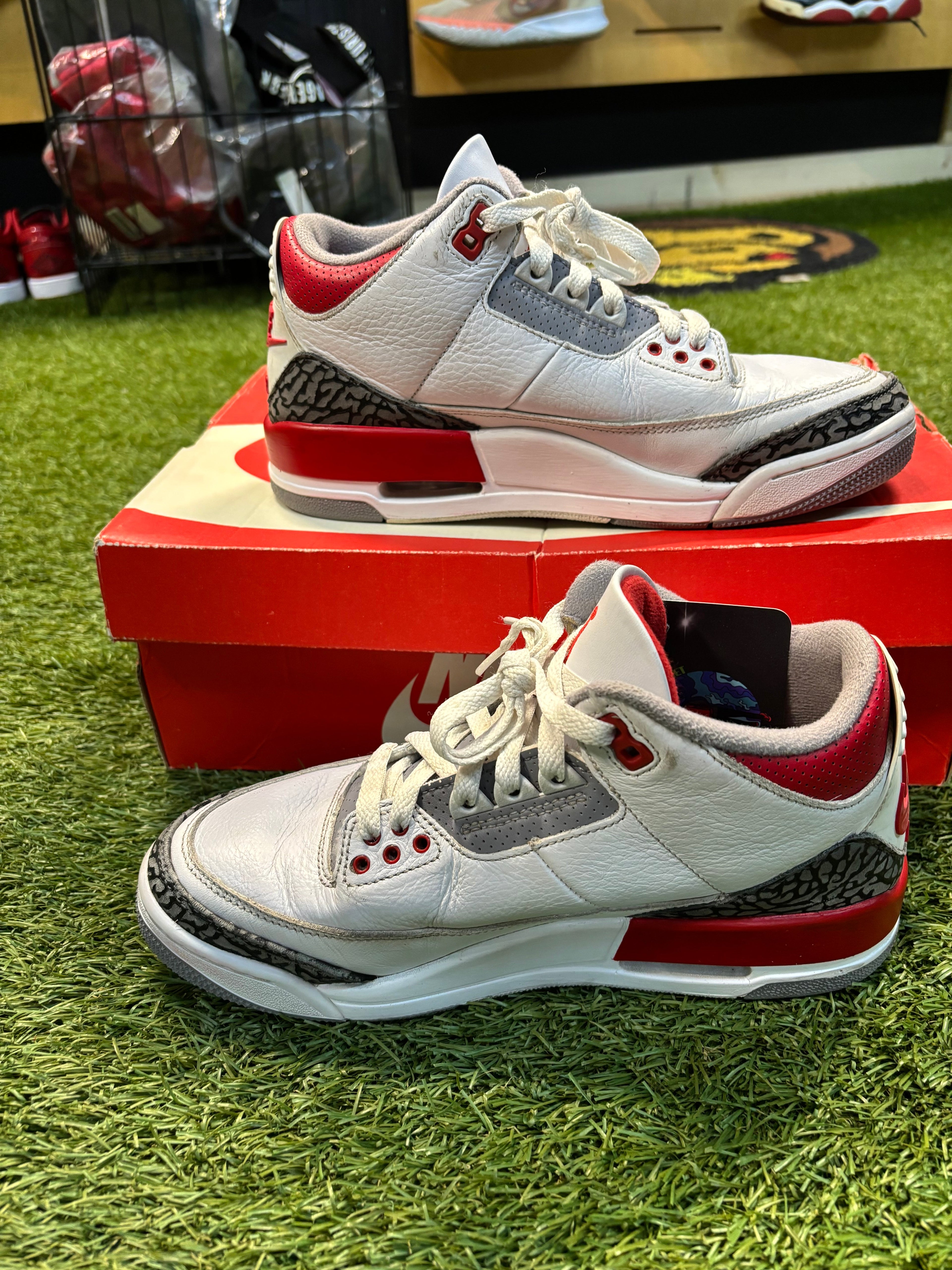 Jordan retro 3 fire red (Used)