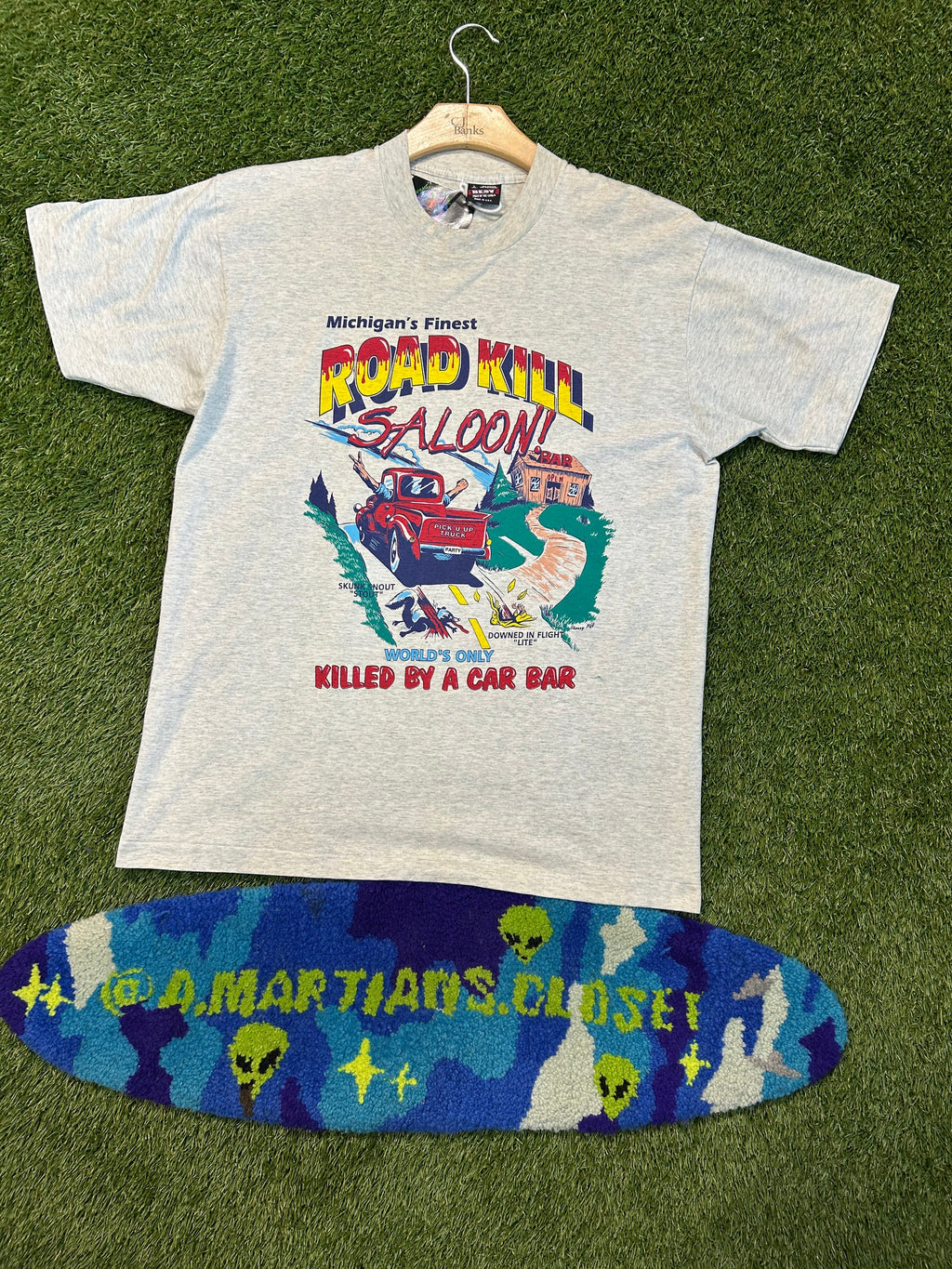 Vintage 90s Best Tag Road Kill Saloon Michigans Finest Tee
