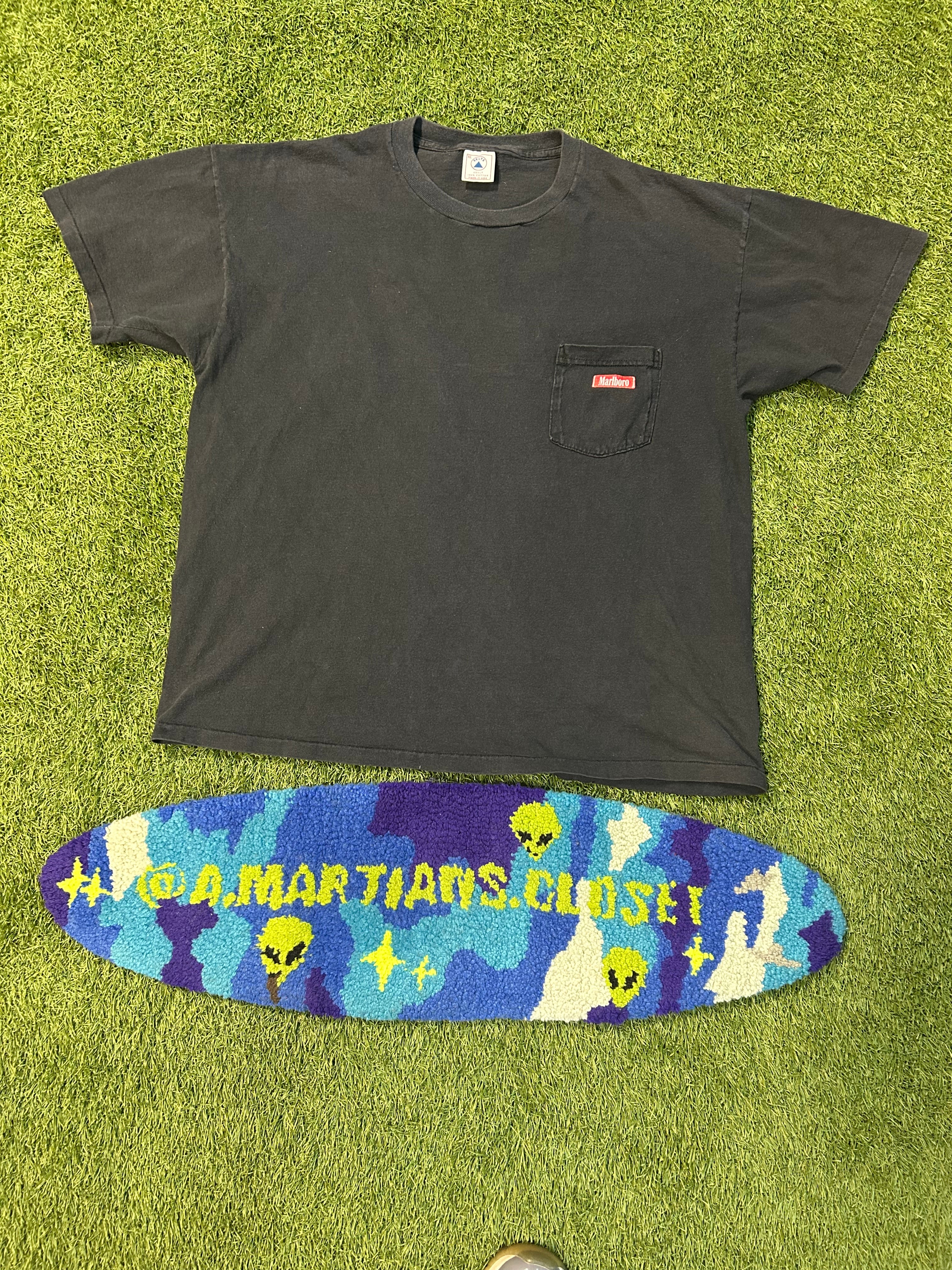 Vintage 90s Marlboro Front Pocket Tee
