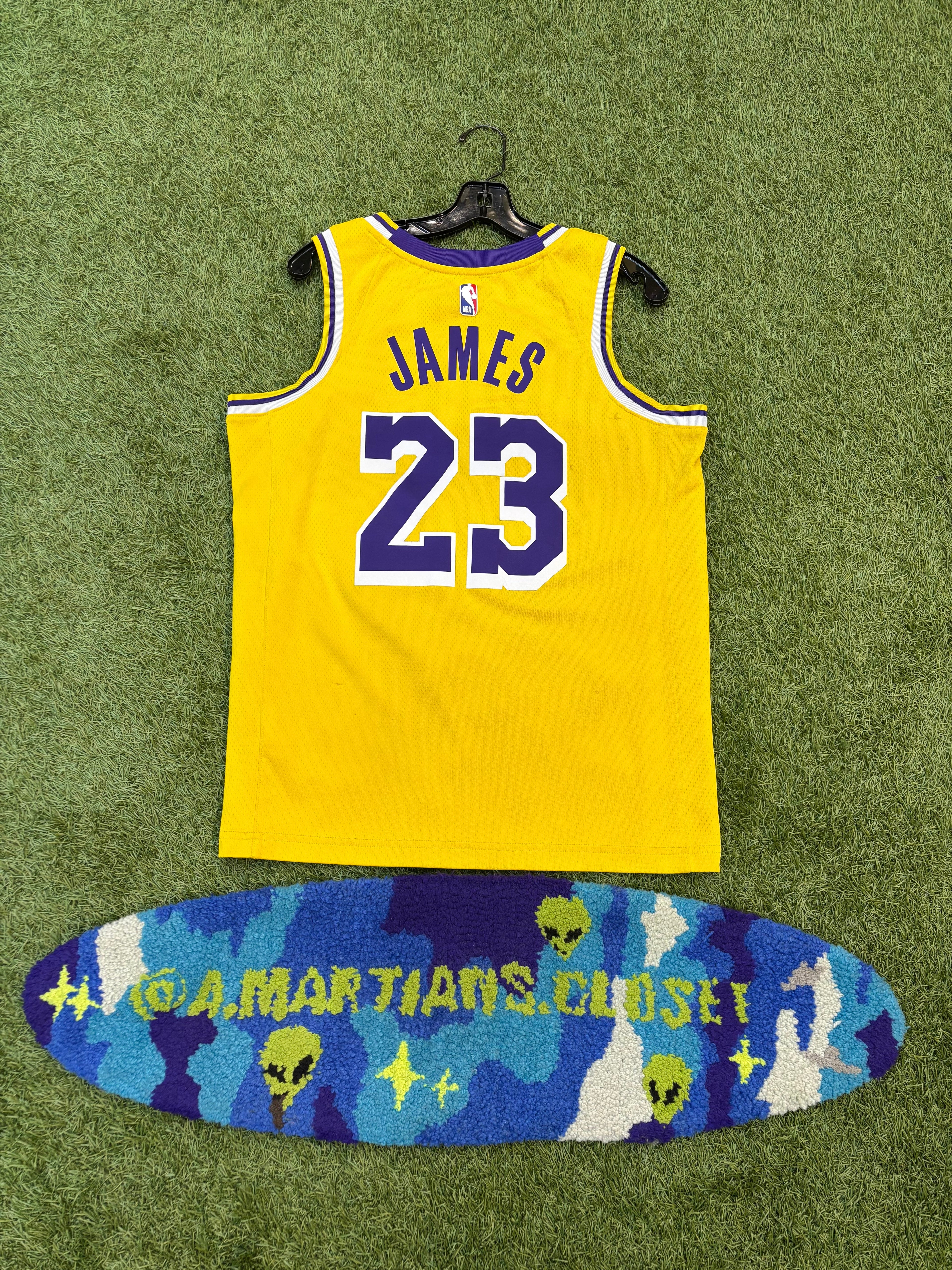 LA Lakers LeBron James Swingman Jersey