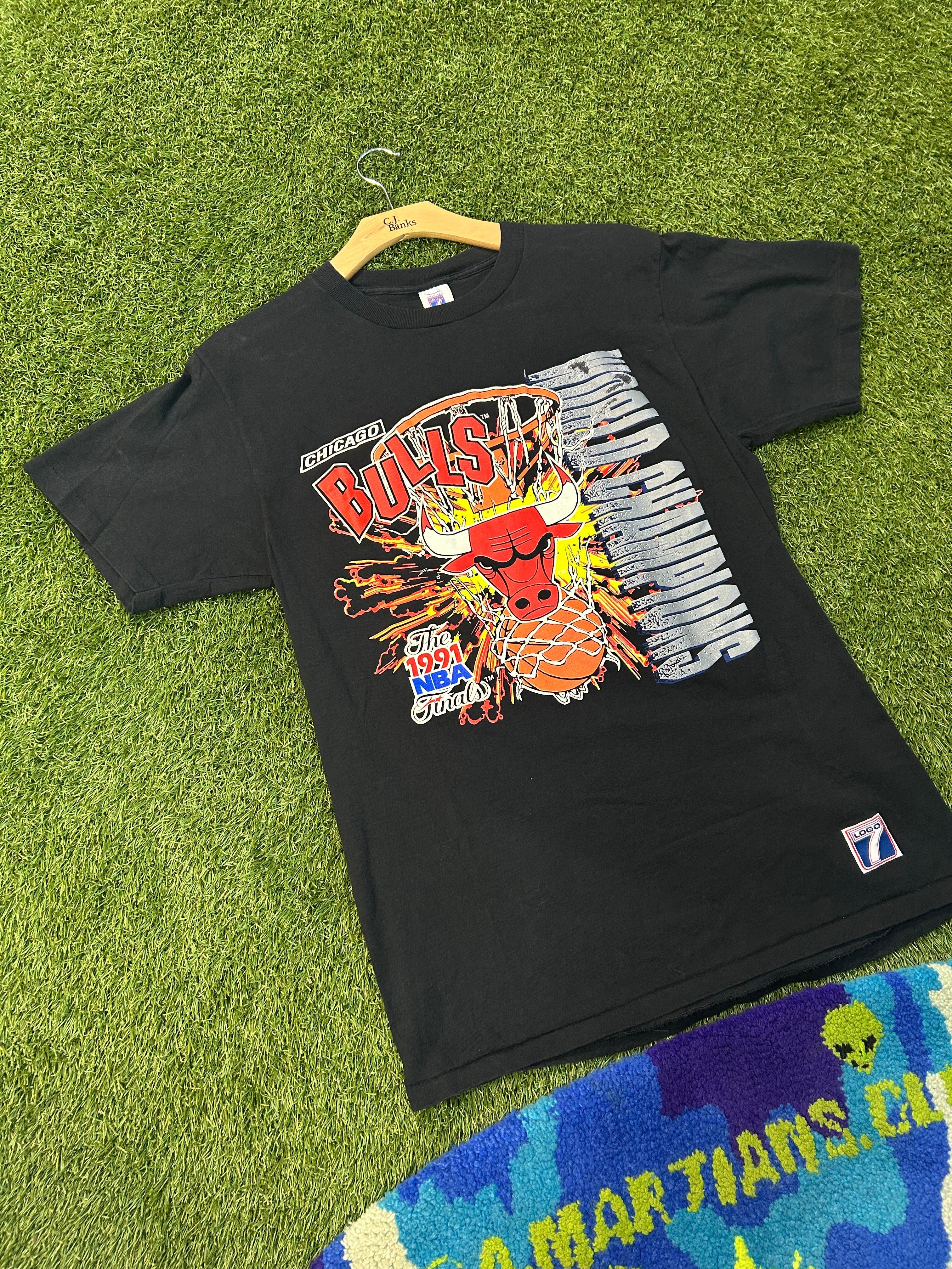 Vintage 1991 NBA Finals Chicago Bulls Logo 7 Tee