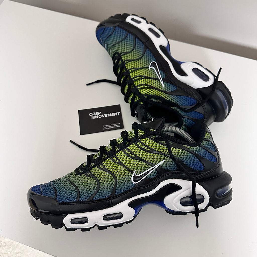 NIKE AIR MAX PLUS TN - RACER BLUE / VOLT