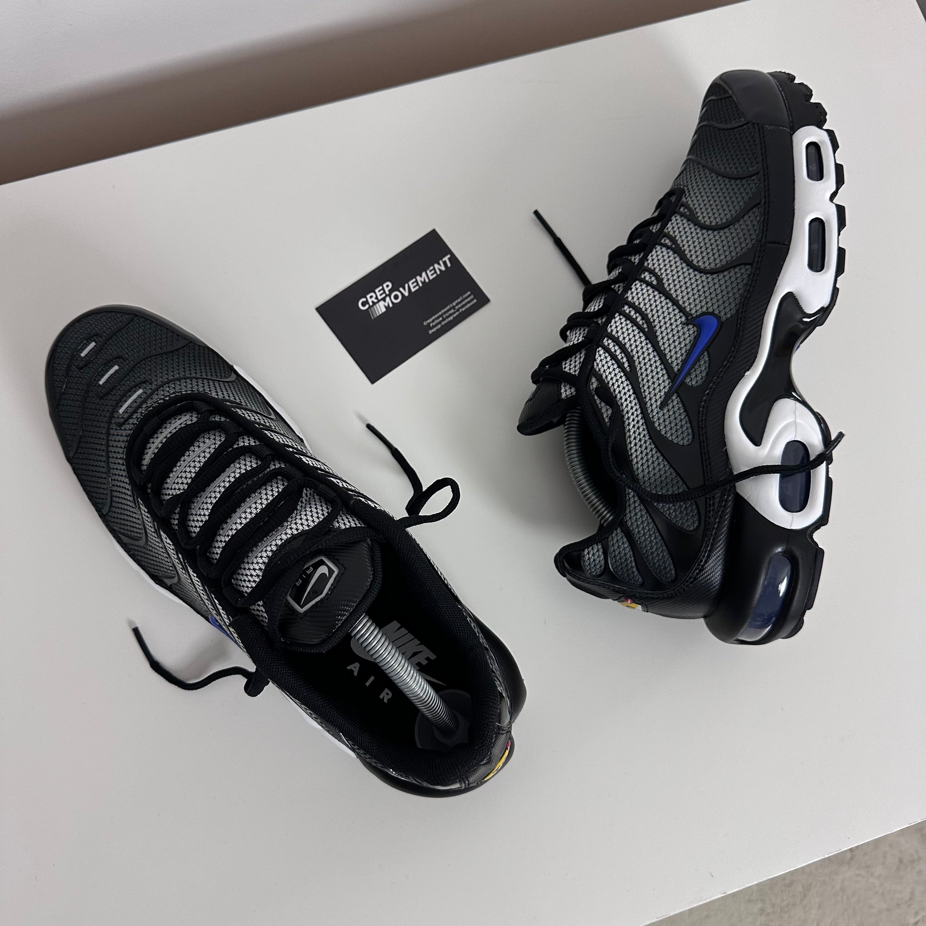 NIKE AIR MAX PLUS TN - PHANTOM BLACK / RACER BLUE