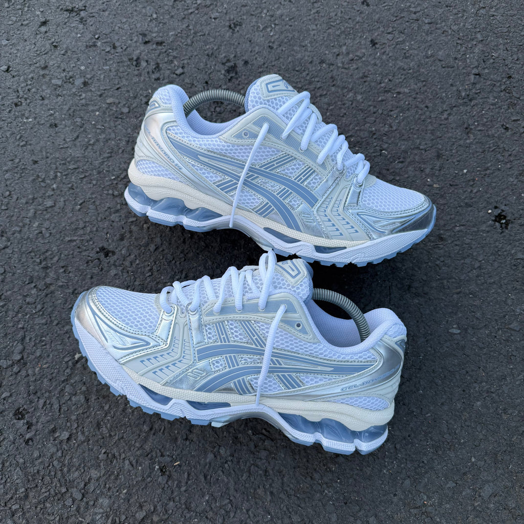 ASICS GEL-KAYANO 14 TRAINER - WHITE / LIGHT NAVY