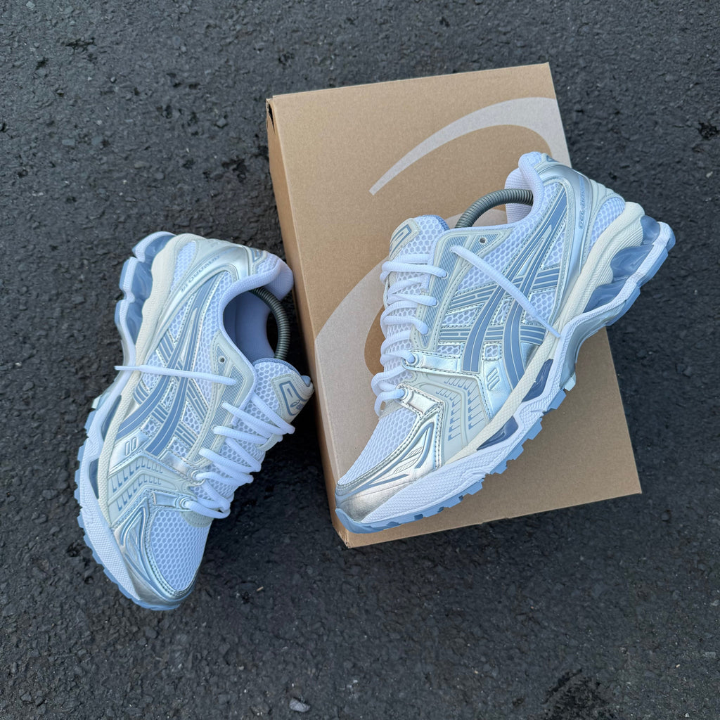 ASICS GEL-KAYANO 14 TRAINER - WHITE / LIGHT NAVY