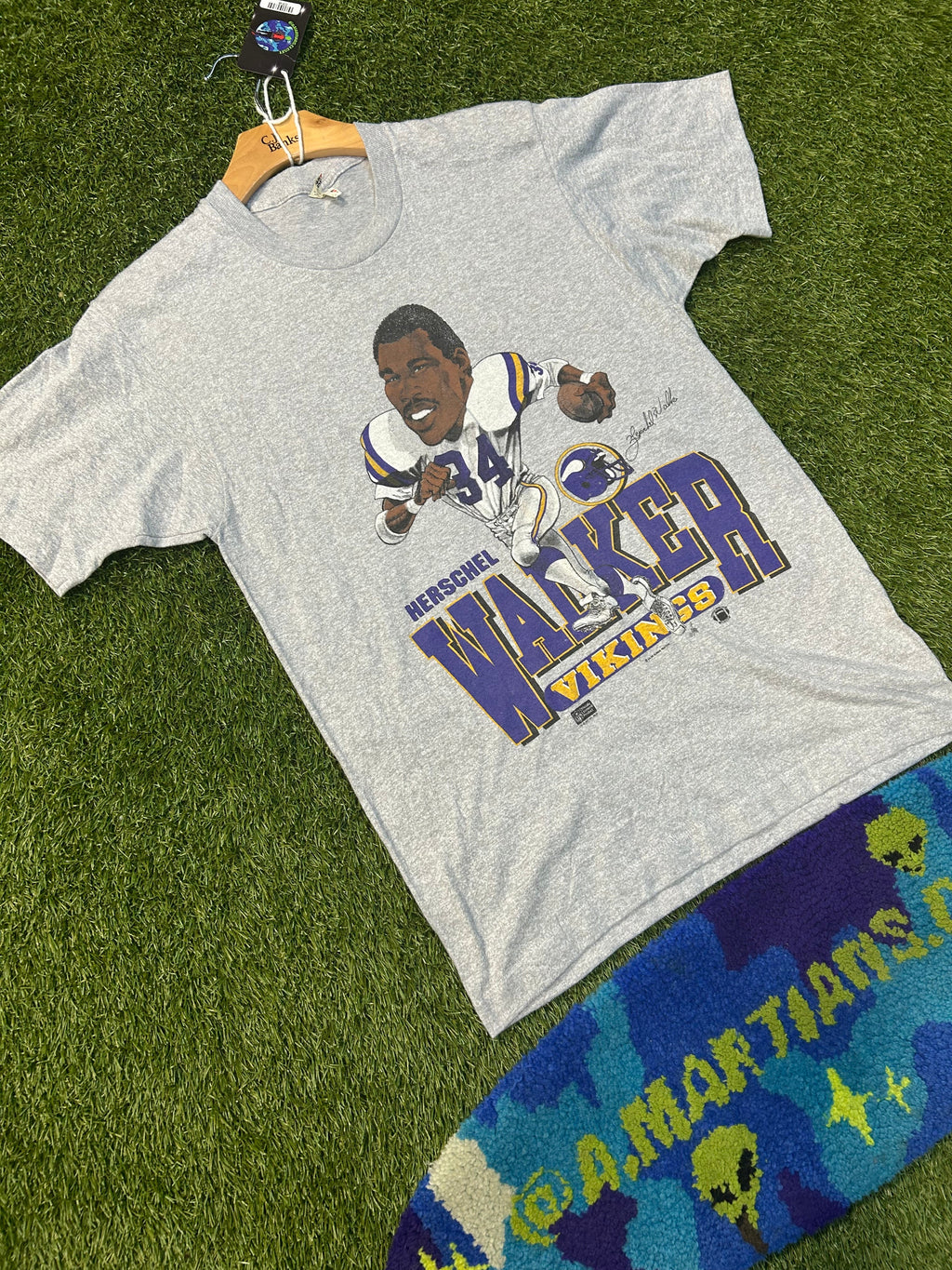Vintage 1987 Minnesota Vikings Herschel Walker #34 Tee
