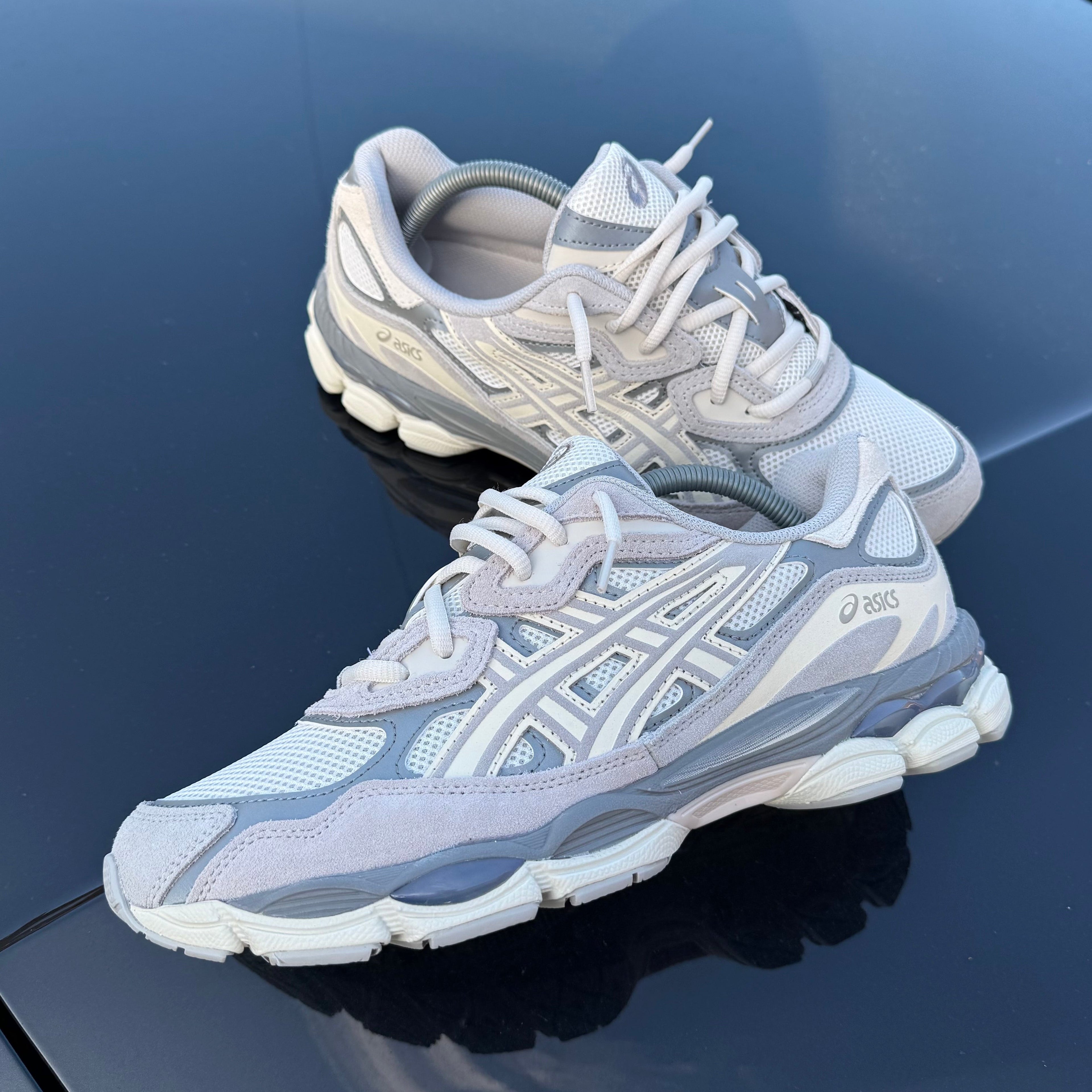 ASICS GEL NYC TRAINER - OYSTER CREAM / GREY