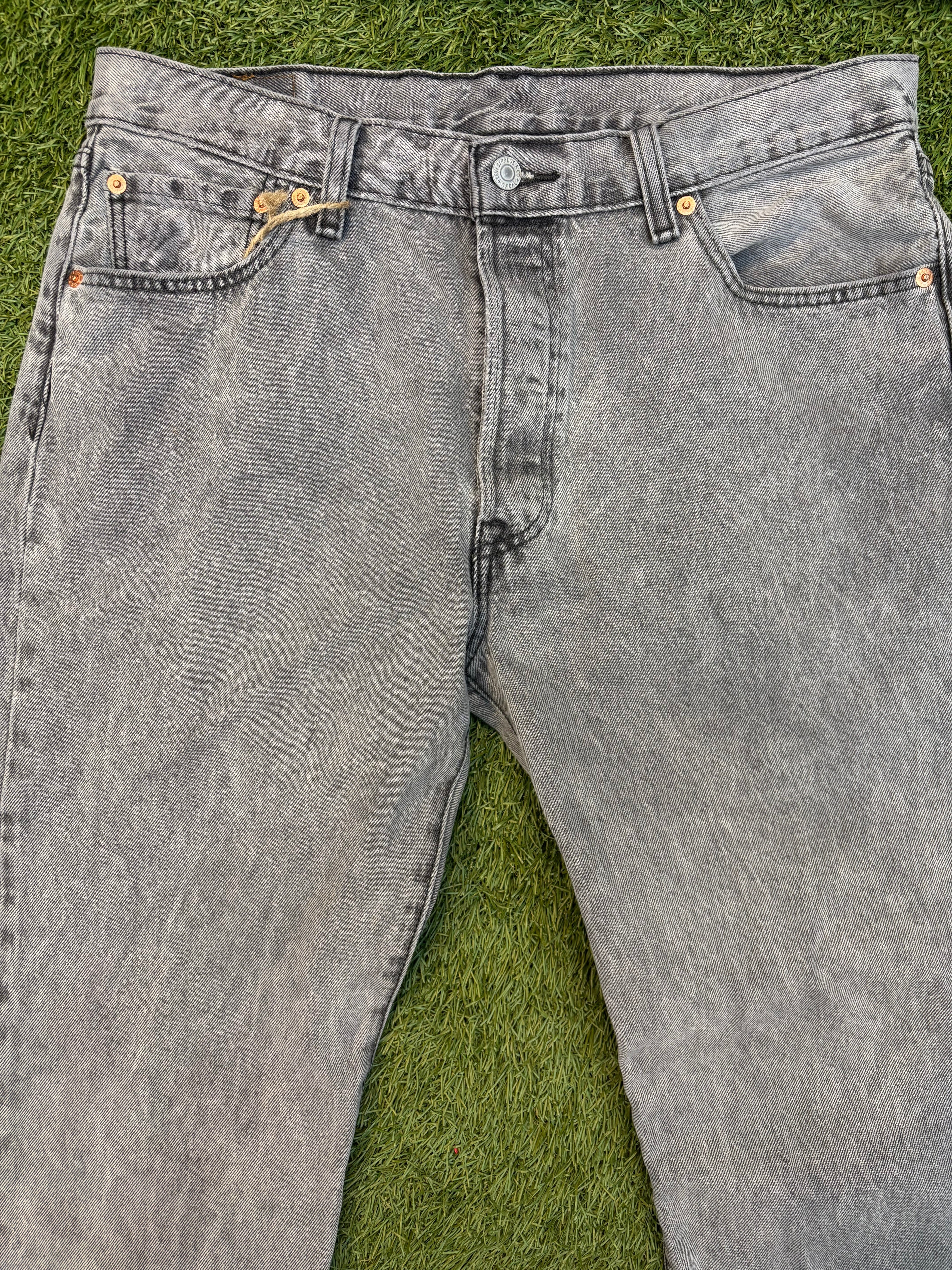 Vintage Acid Wash 501-0109 Levi Jeans