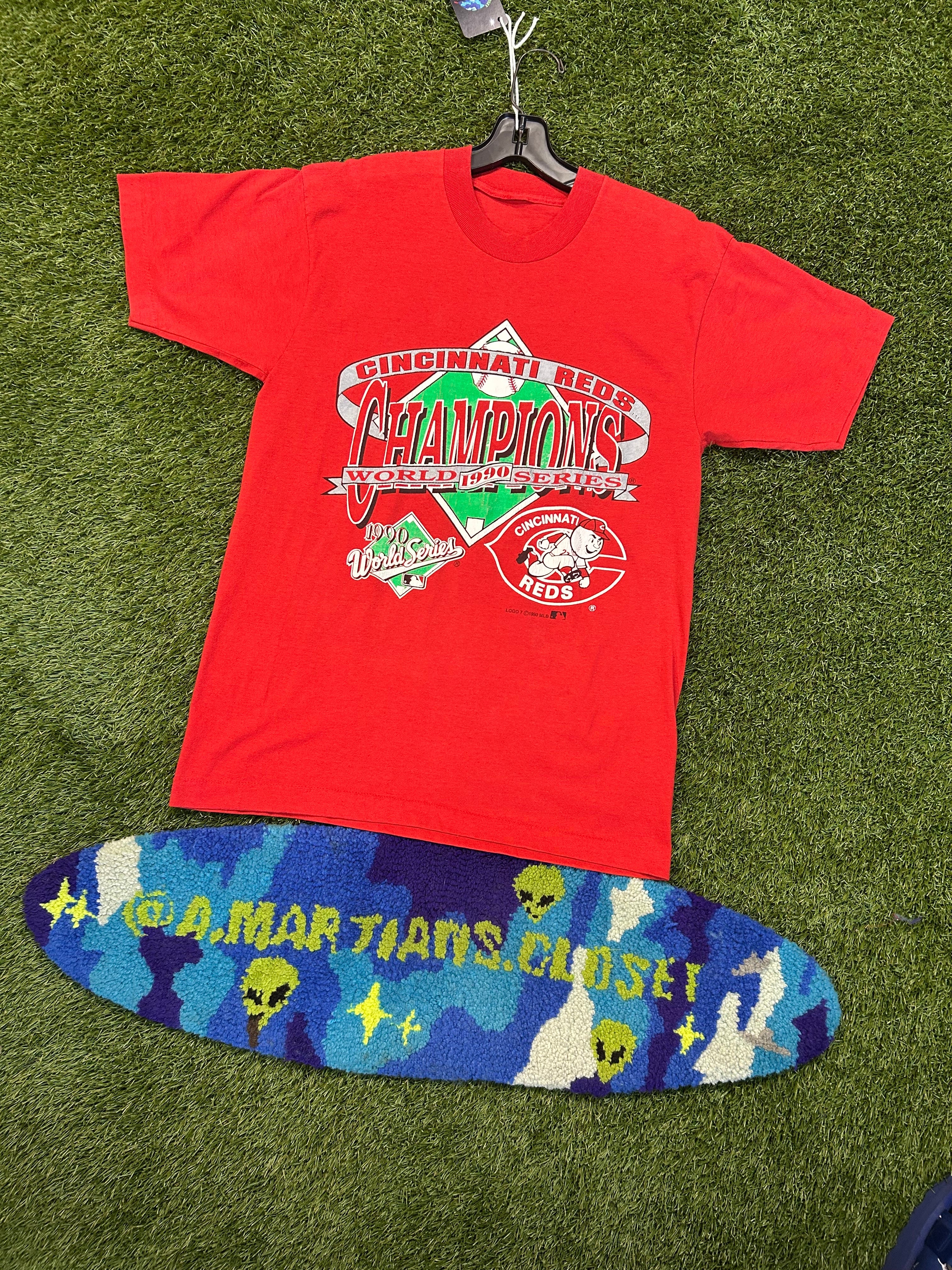 Vintage 1990 Cincinnati Reds Logo 7 Tee