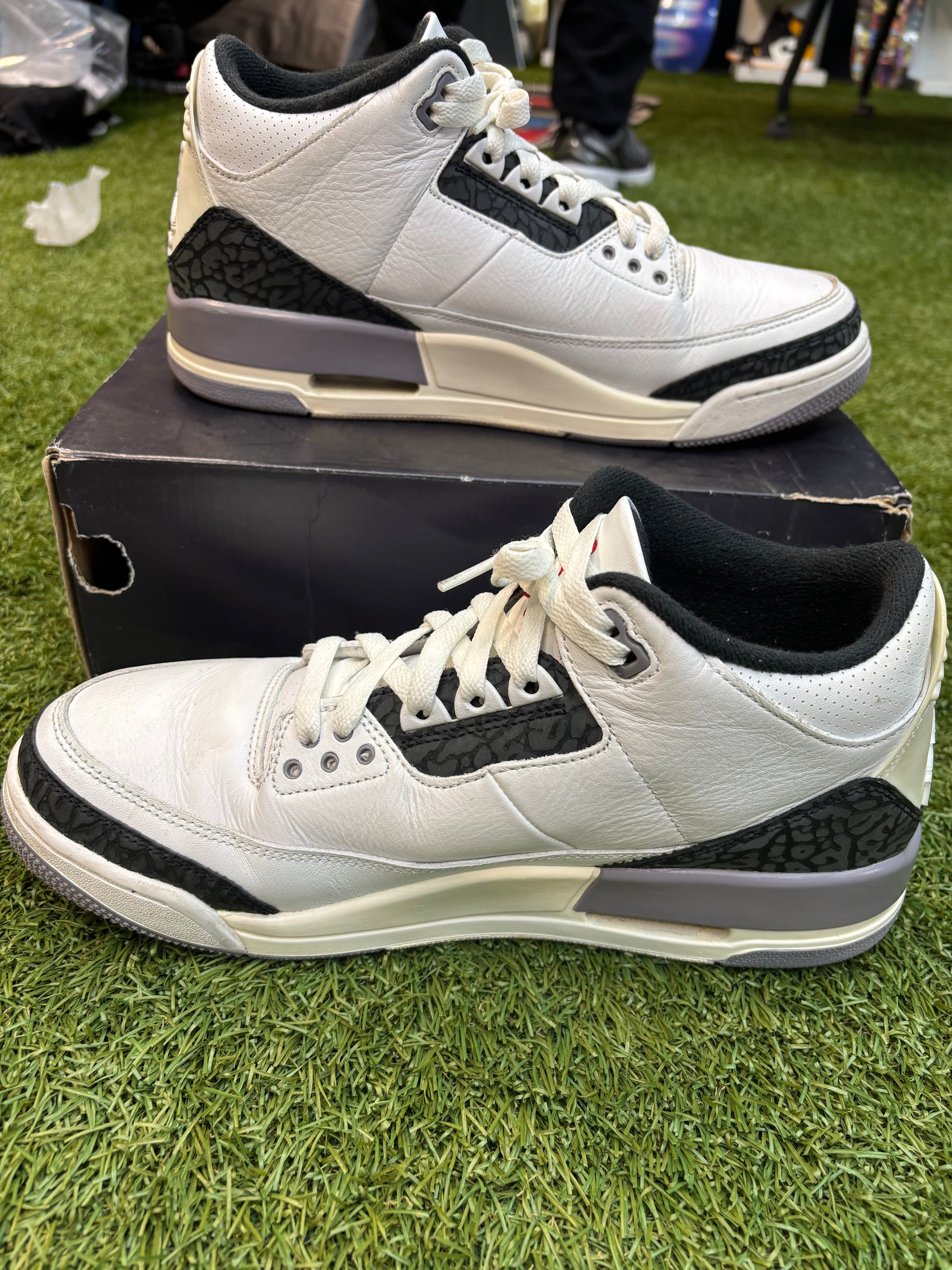 Jordan retro 3 cement (Used)