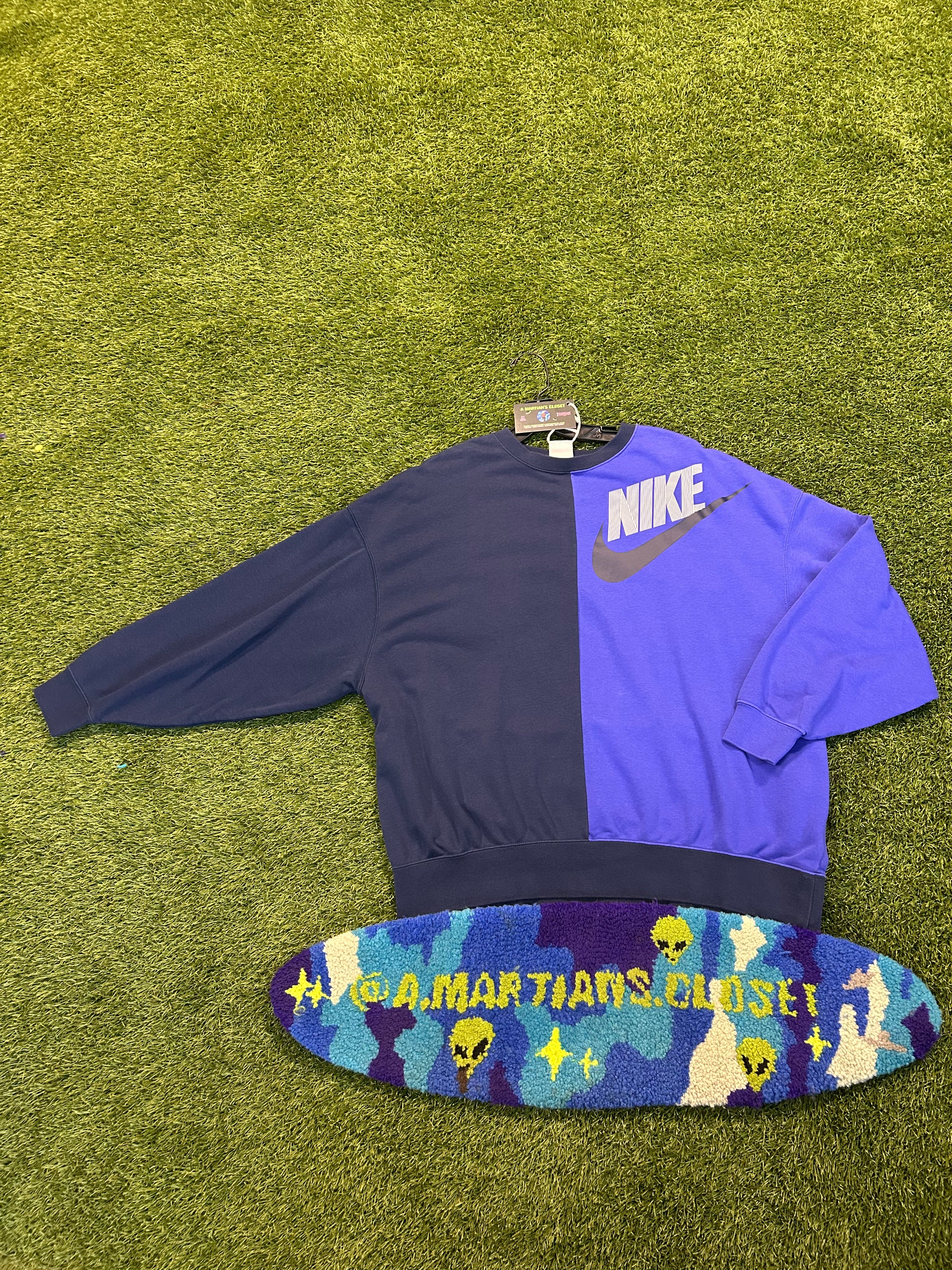 New age Nike half/half crewneck