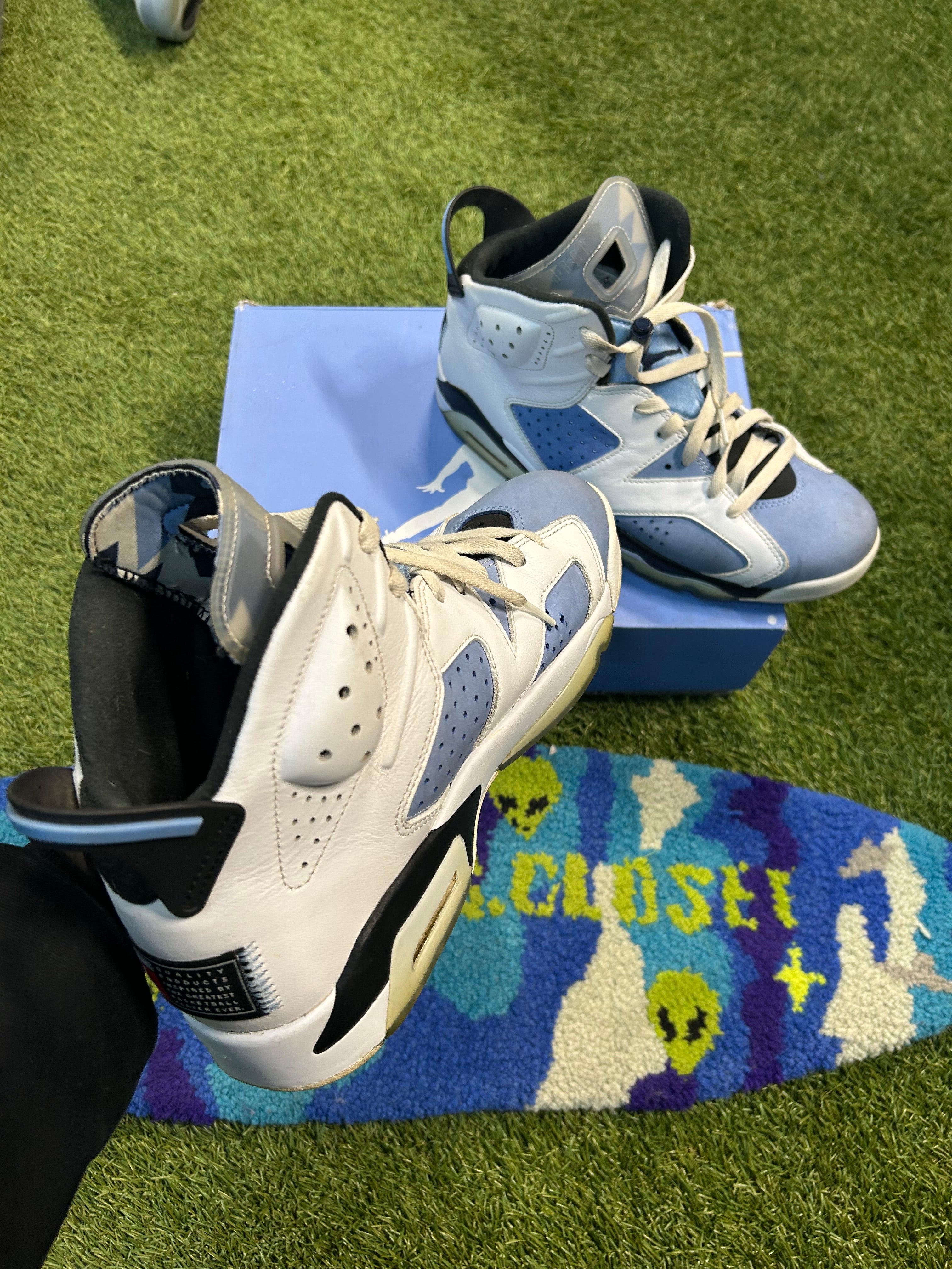 Jordan Retro 6 University Blue(Used)