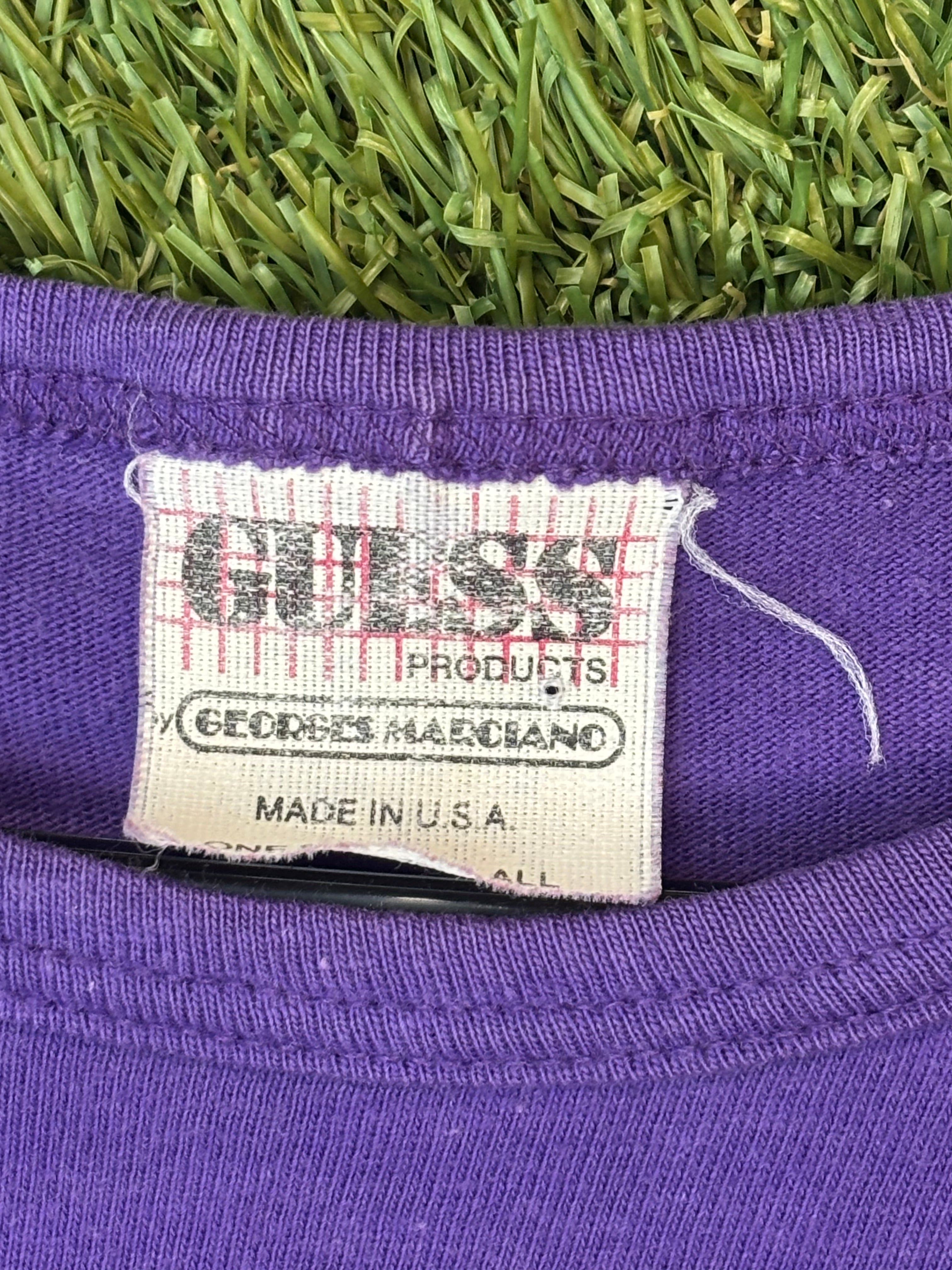 (Needs pics) Women’s Vintage Guess Long Sleeve Tee