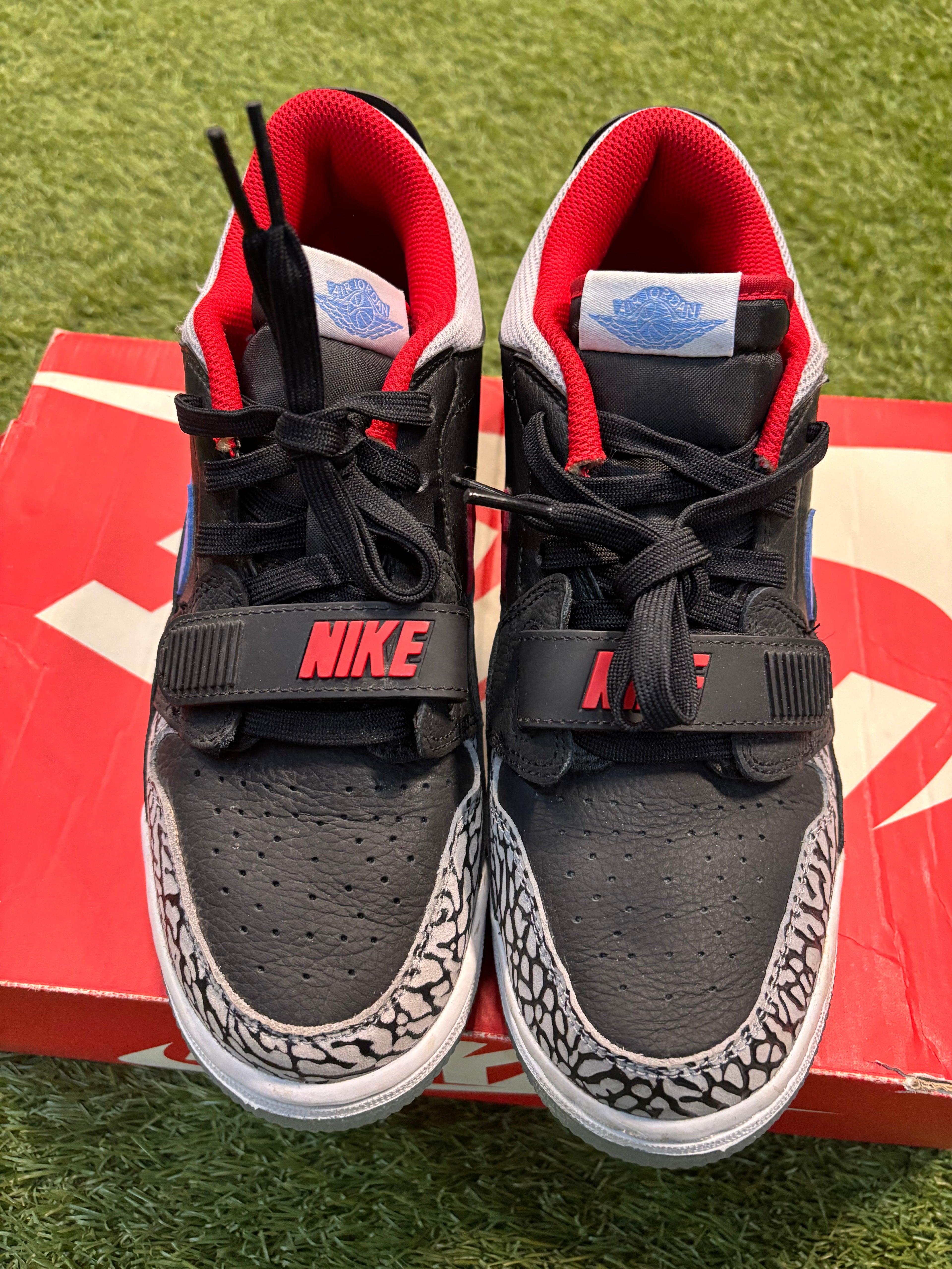 Jordan Legacy 312 size 7y
