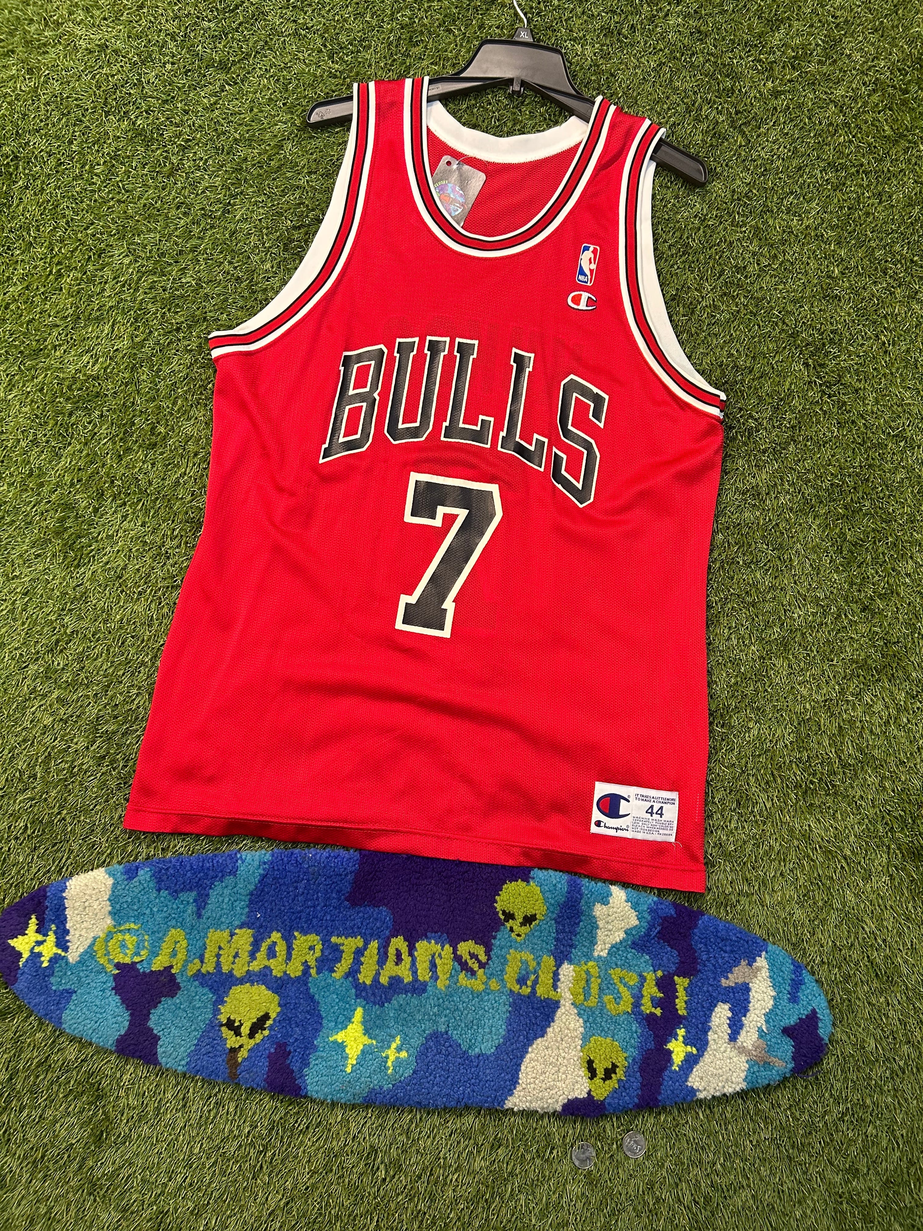 Vintage 90s Chicago Bulls Tony Kukoc #7 Champion Brand Jersey