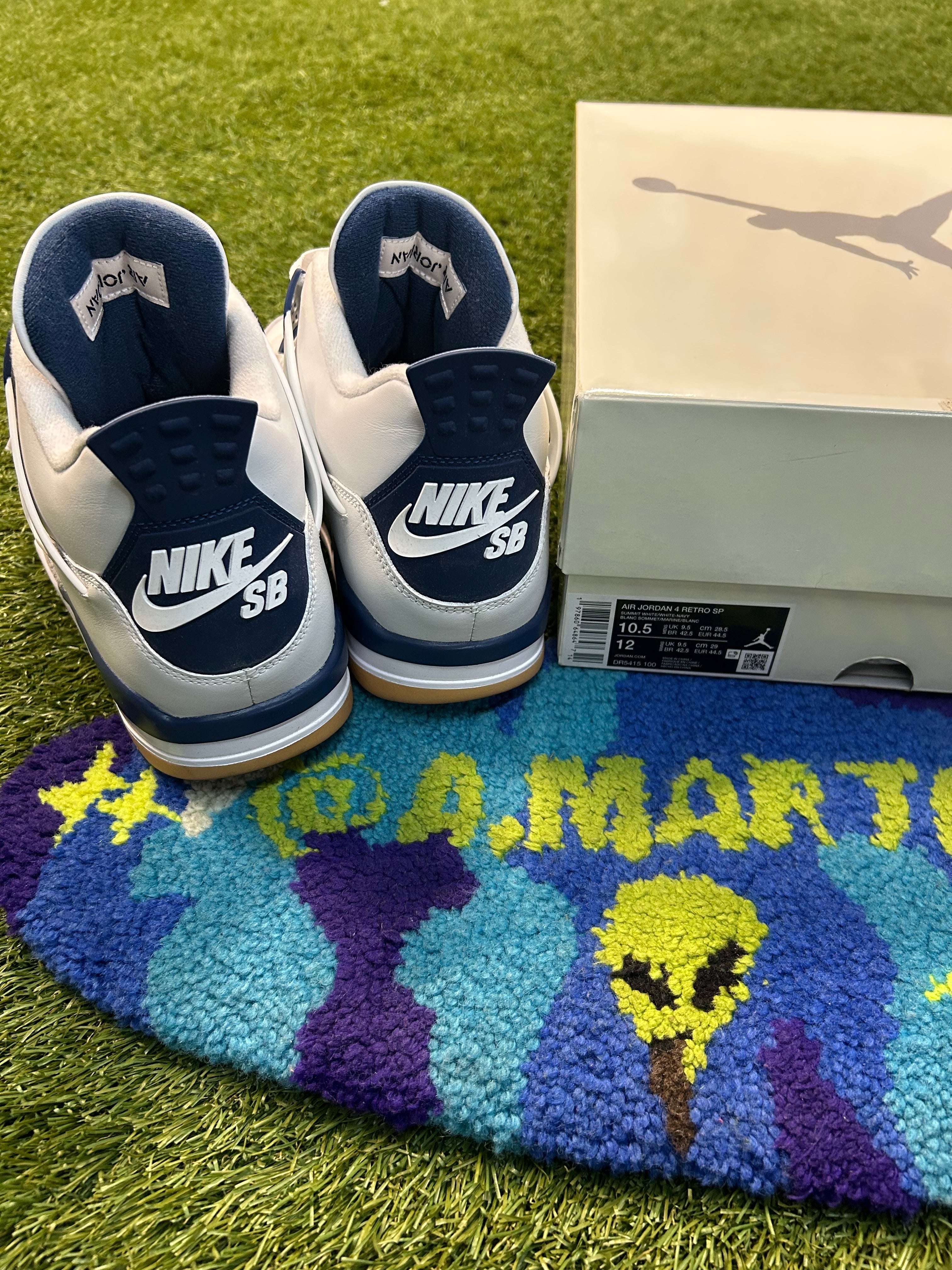 Jordan Retro 4 Nike SB’s Navy