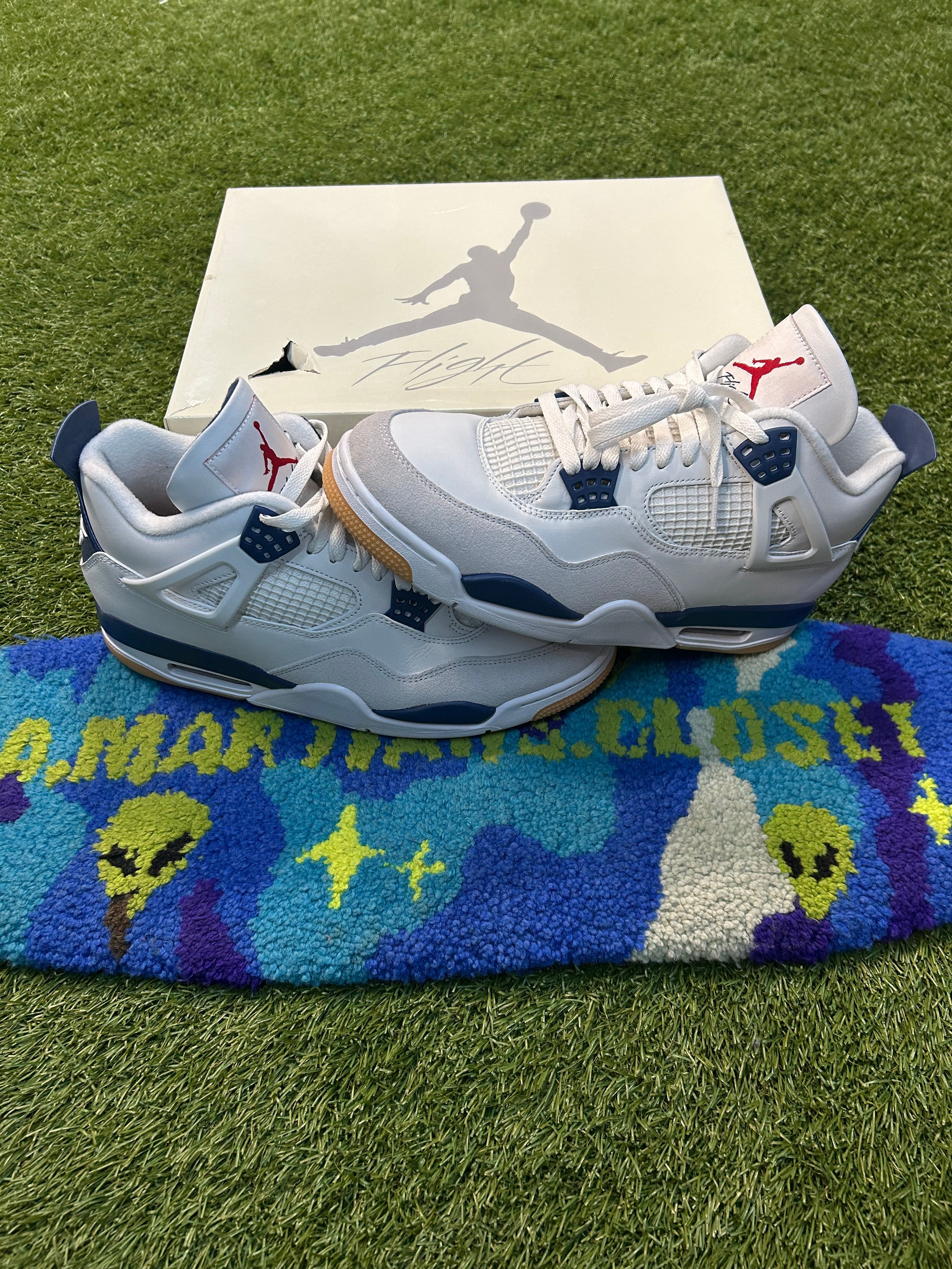 Jordan Retro 4 Nike SB’s Navy