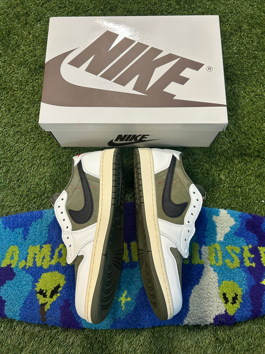 Jordan 1 Retro Low OG Travis Scott Medium Olive