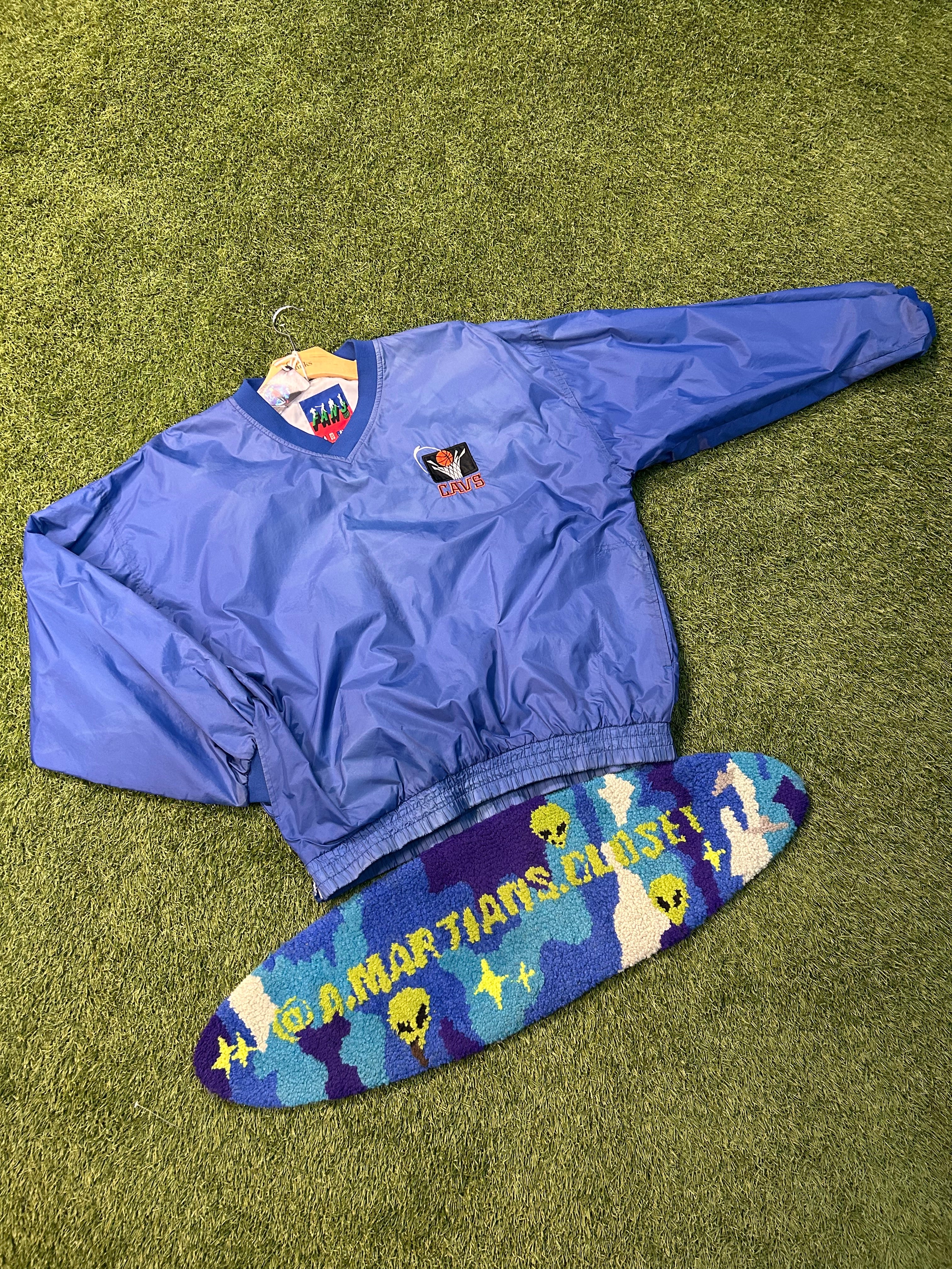 Vintage 90s Cleveland Cavaliers NBA Pullover Nylon Style