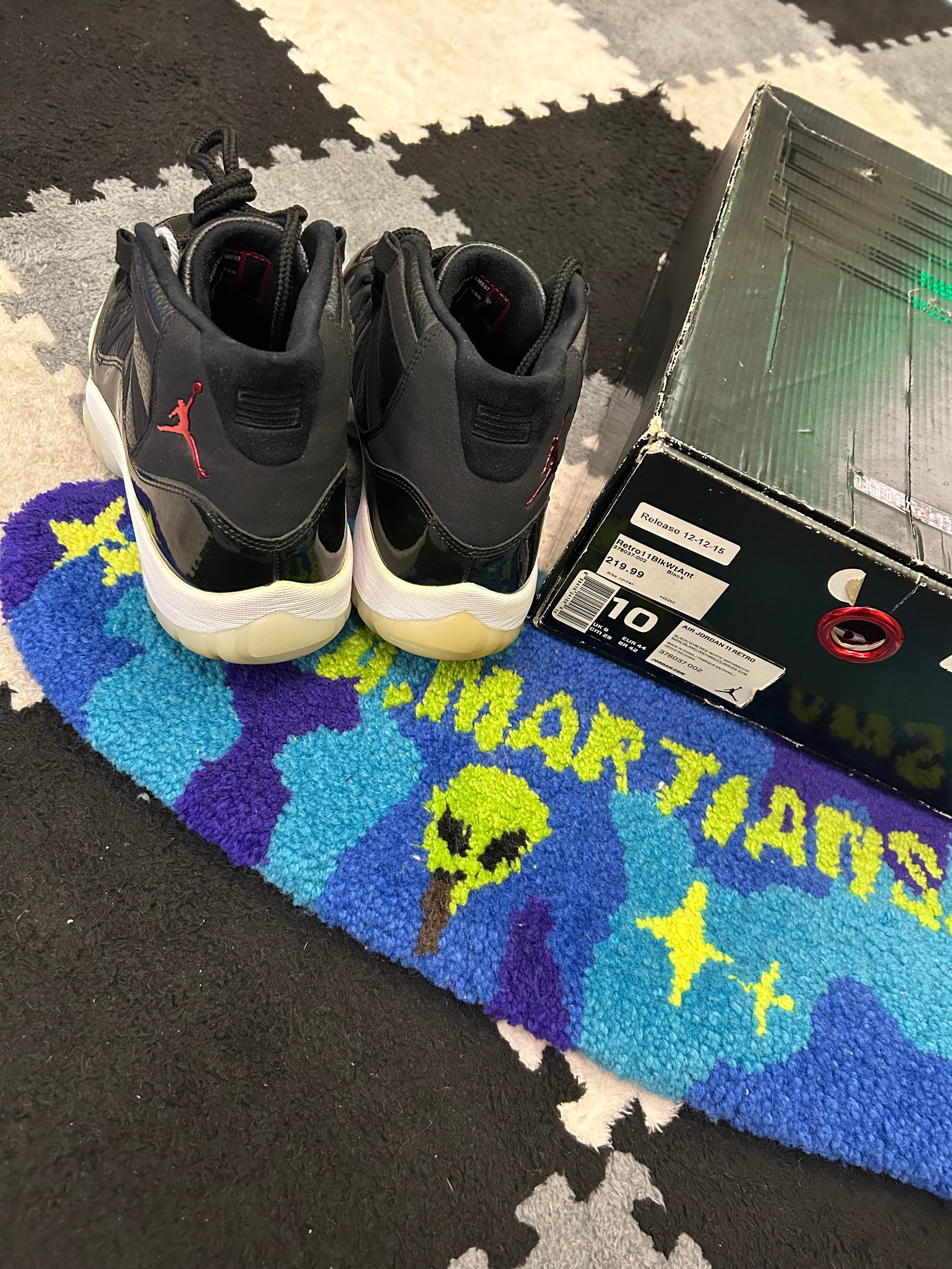 Jordan 11s 72-10