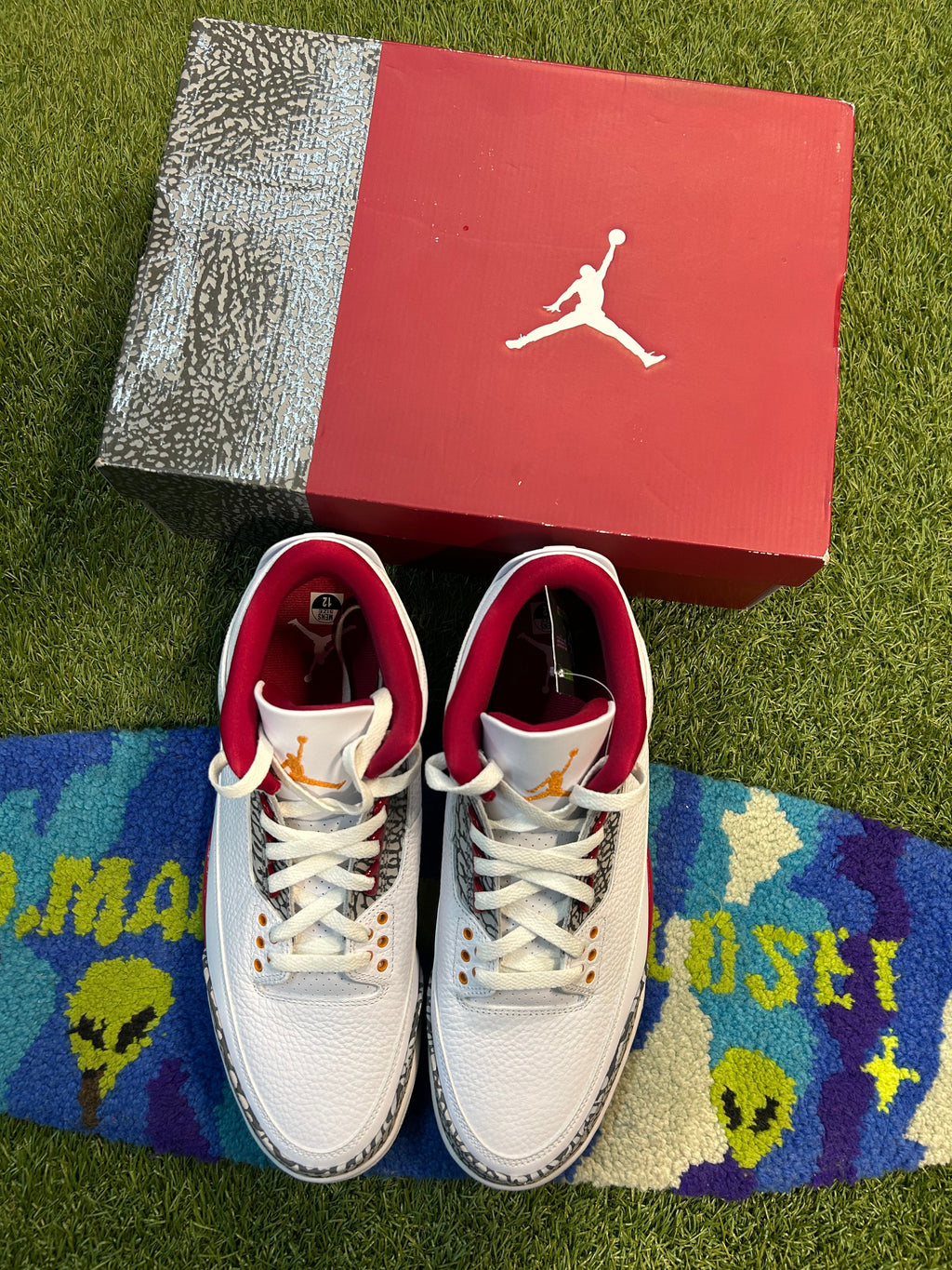 Jordan Retro 3 Cardinal Reds(Used)