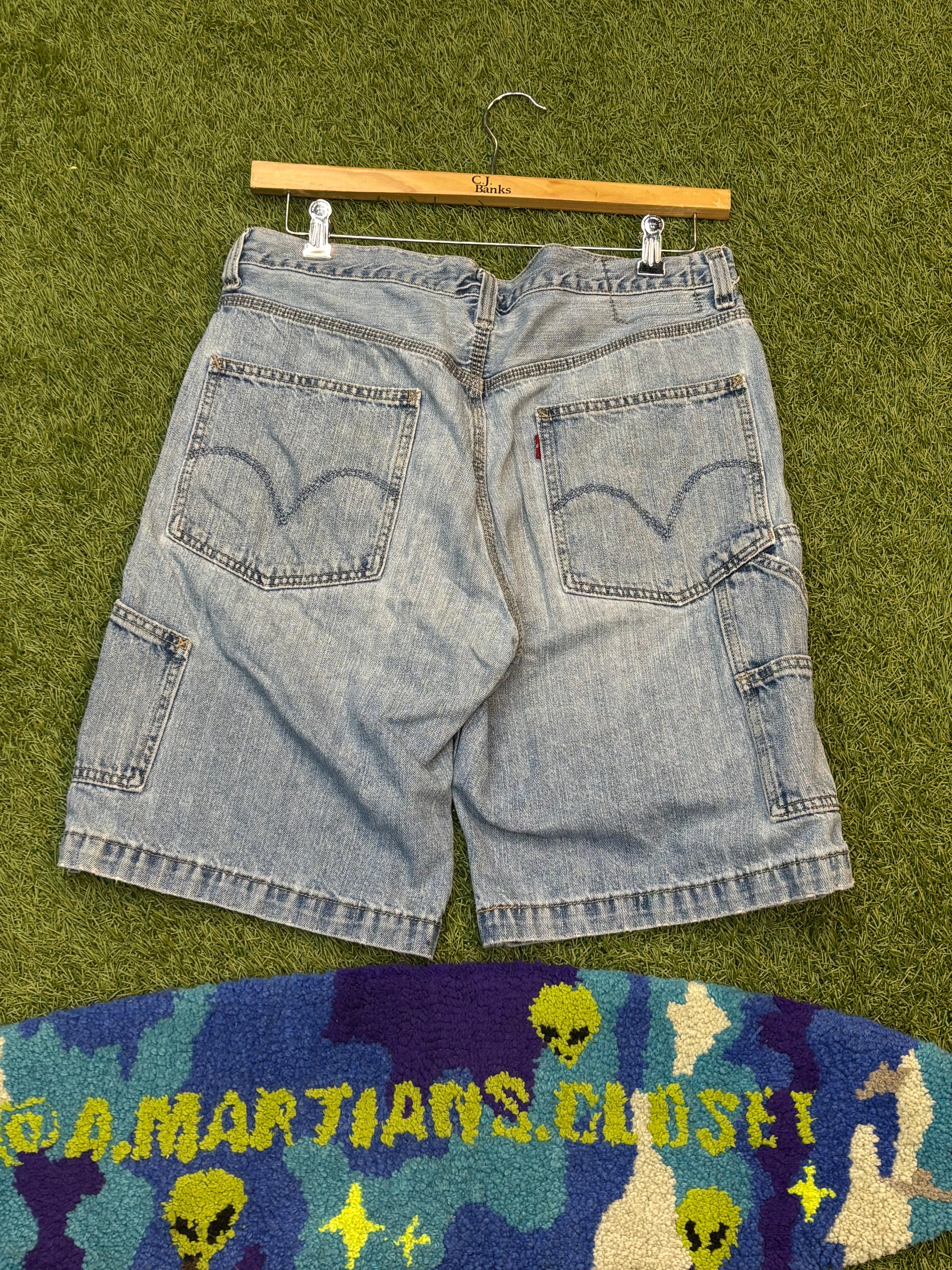 Vintage Womens Levi’s Carpenter Jorts