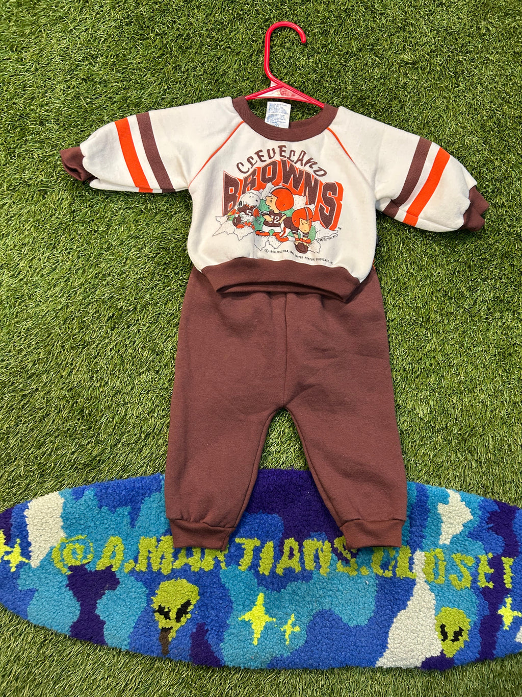 Vintage 1993 Peanuts And Snoopy Cleveland Browns Crewneck W/Matching Bottoms Kids Set