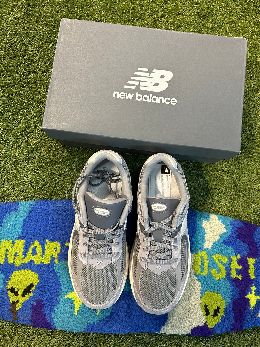 New Balance 2002R