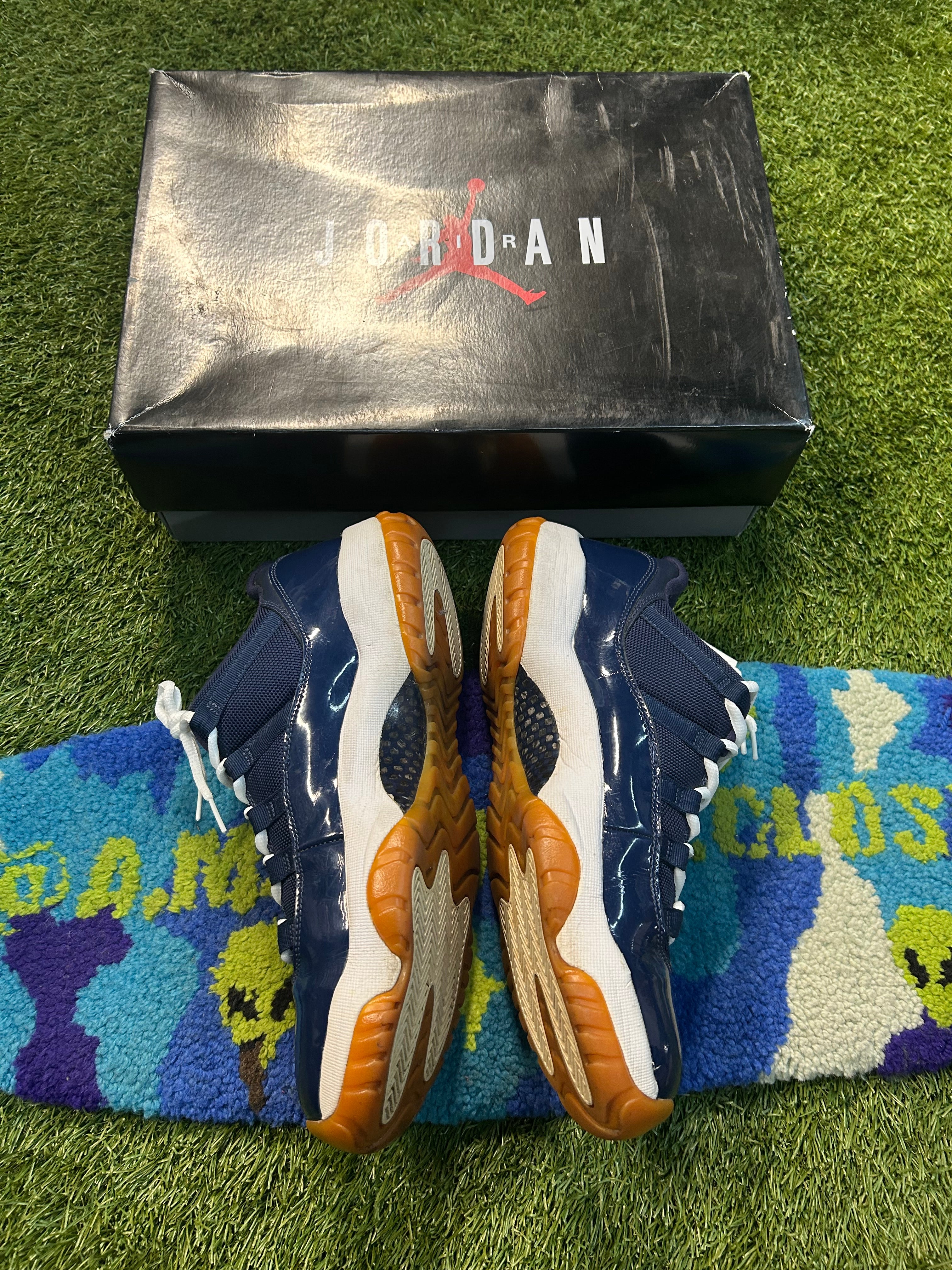 Jordan Retro 11 Navy Gum