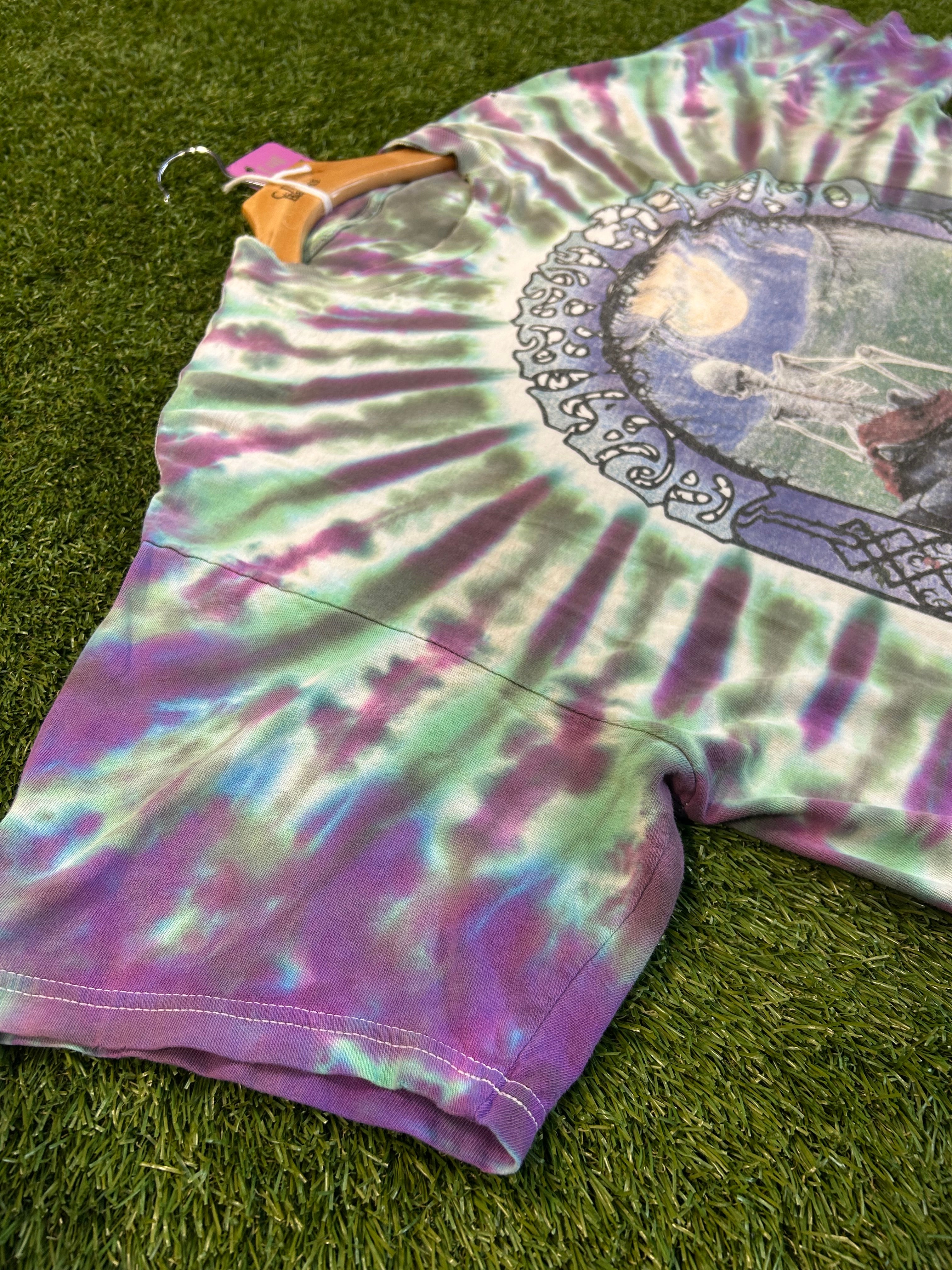 Vintage 1995 Grateful Dead Thirty Years Tee