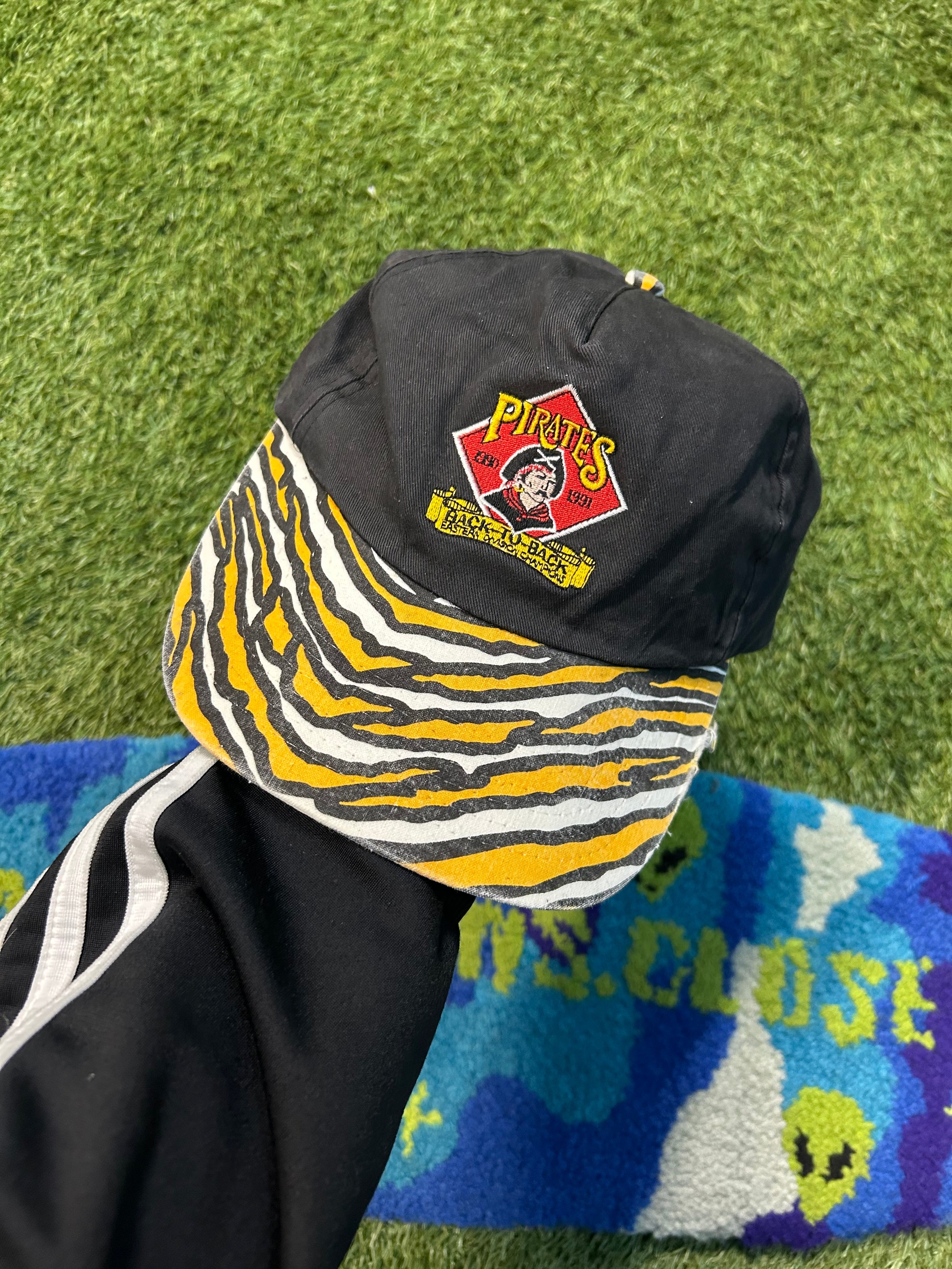 Vintage 90s Pittsburgh Pirates Back To Back Eastern Conference Champs SnapBack