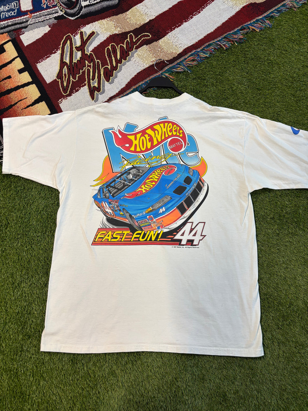 1997 Hot Wheels Mattel Racing #44 NASCAR T-Shirt Size XXL Fruit Of The Loom Lofteez Tag