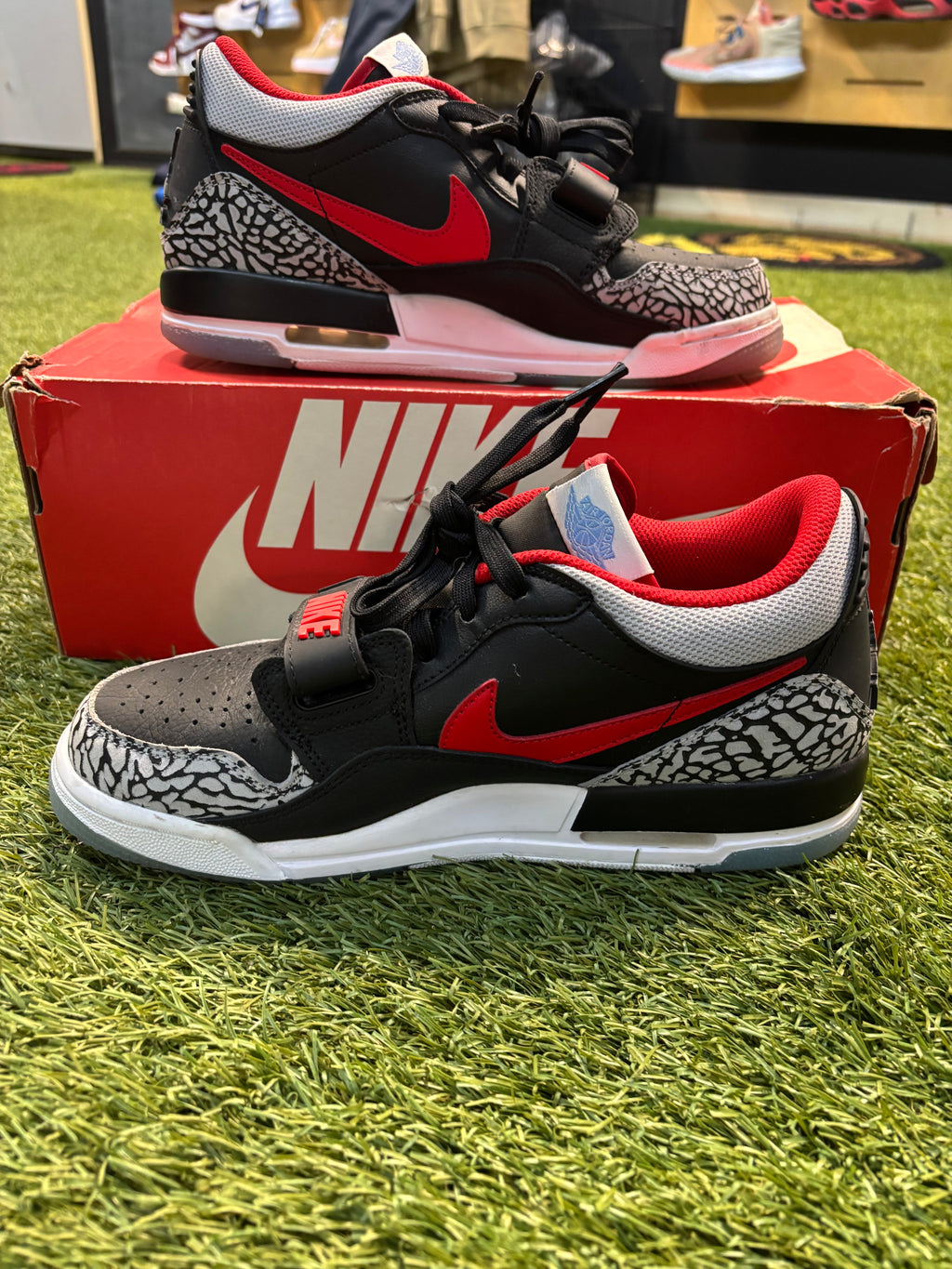 Jordan Legacy 312 size 7y