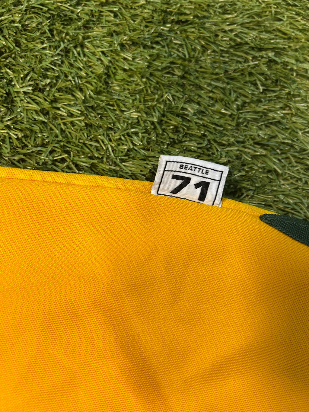Vintage Nike Seattle Sonics Warmup Jacket