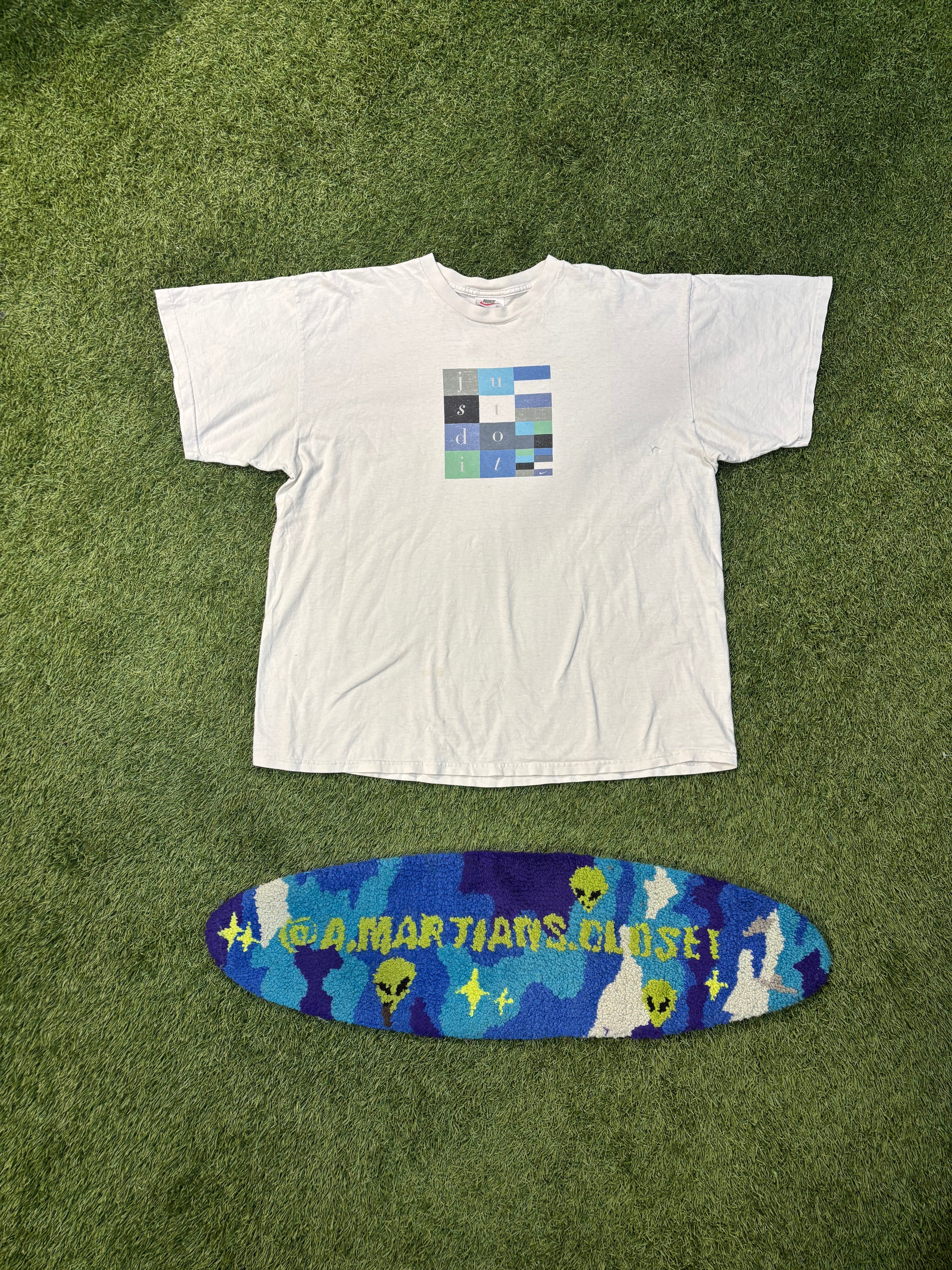 Nike Just Do It Block Logo Tee