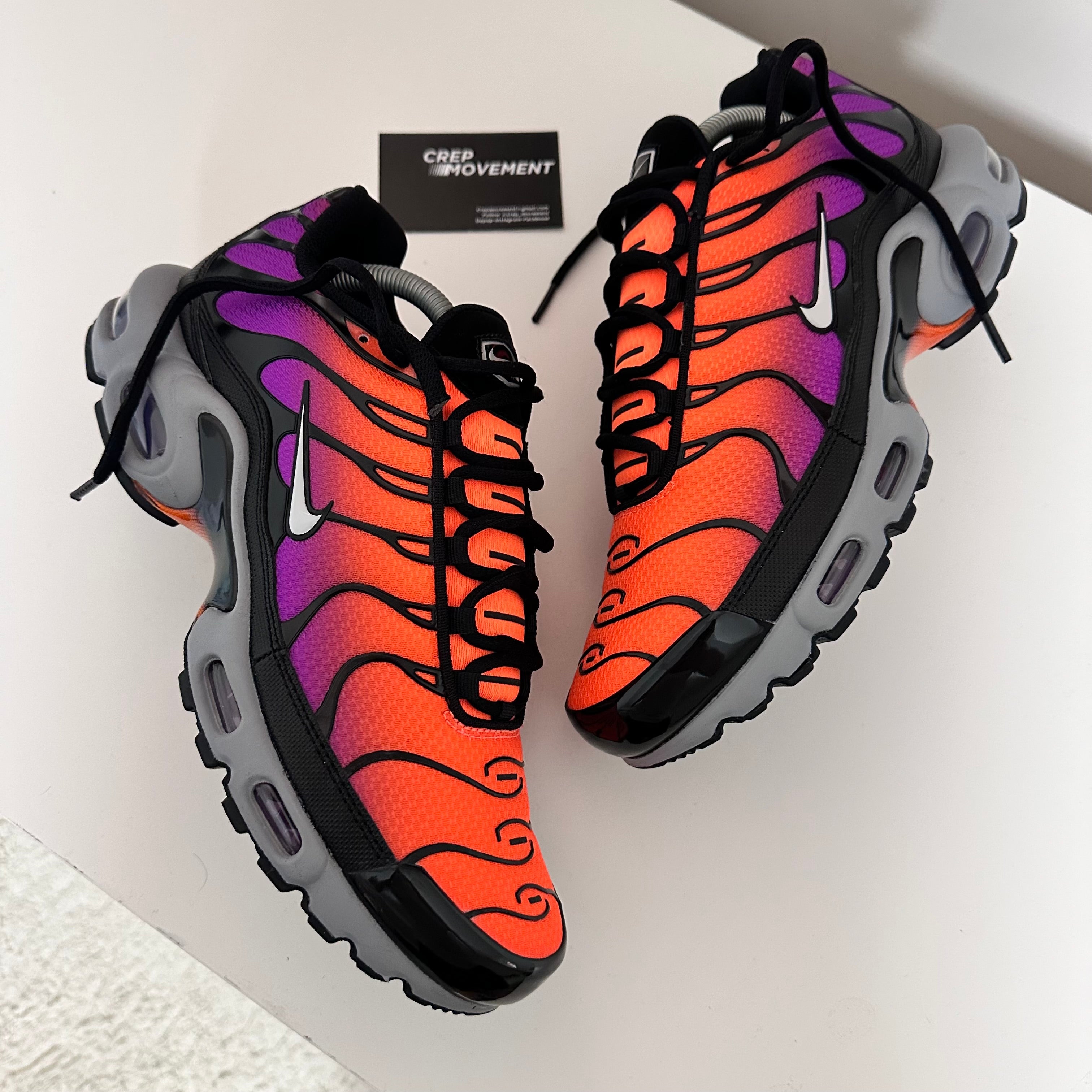 NIKE AIR MAX PLUS TN - DESERT SUNSET