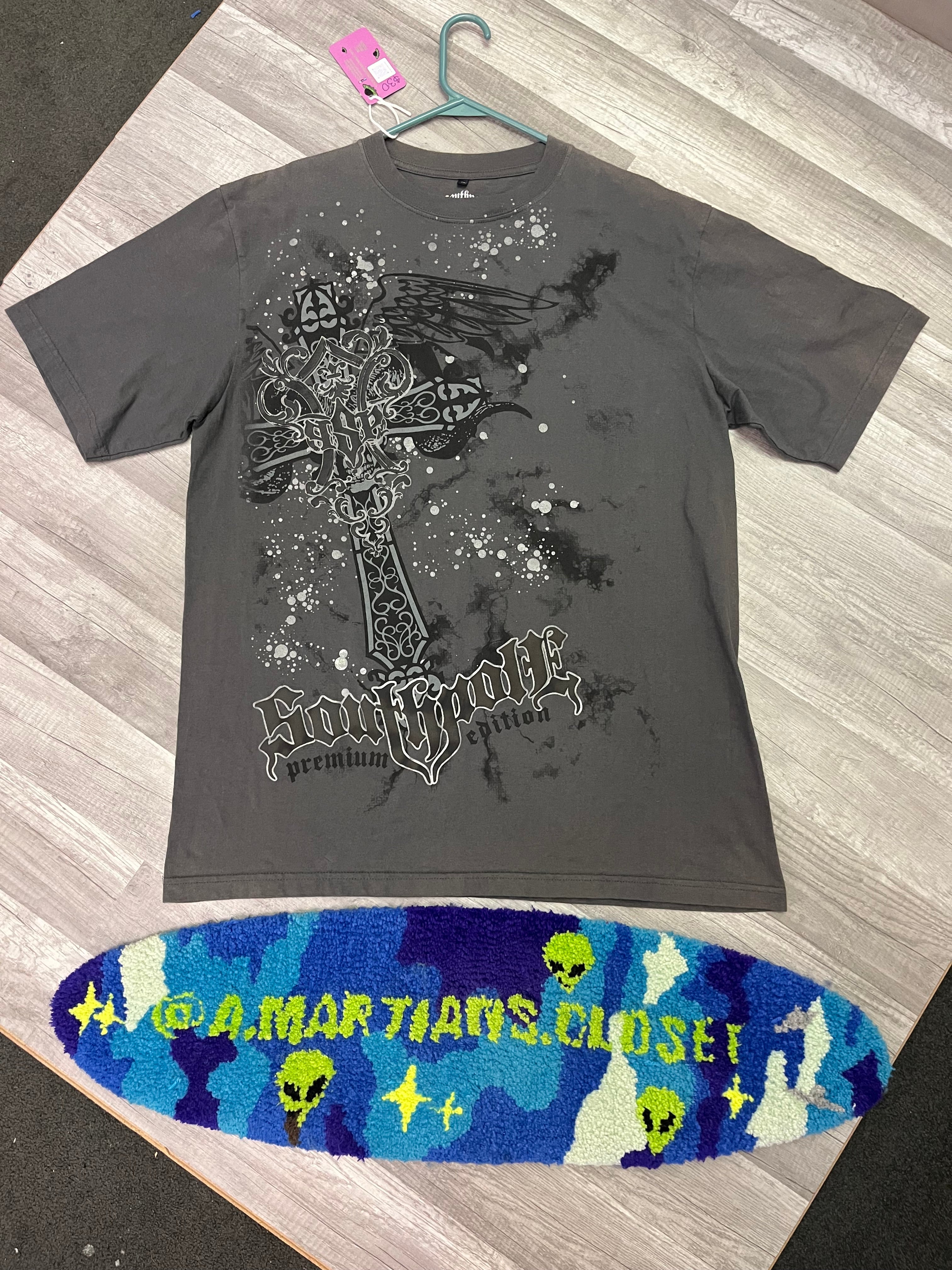 Y2K Vintage 2000s South Pole Grungy Tee