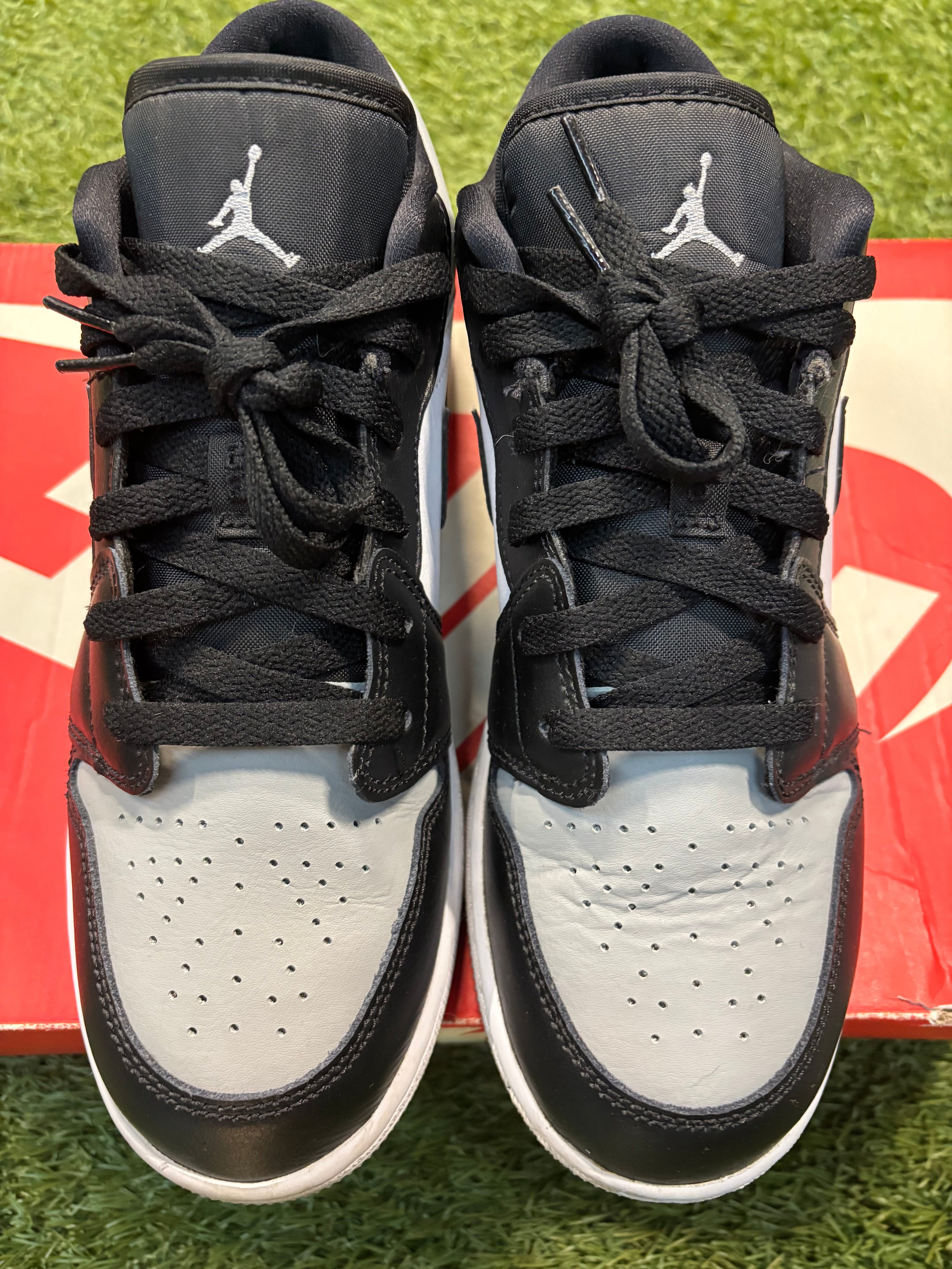 Jordan 1 baron low size 7y