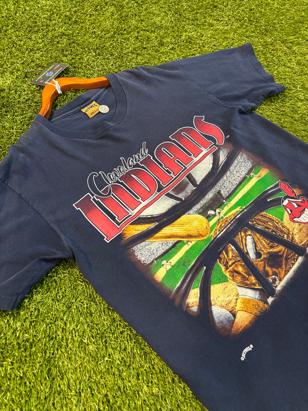 Vintage 1995 Cleveland Indians Catcher Tee