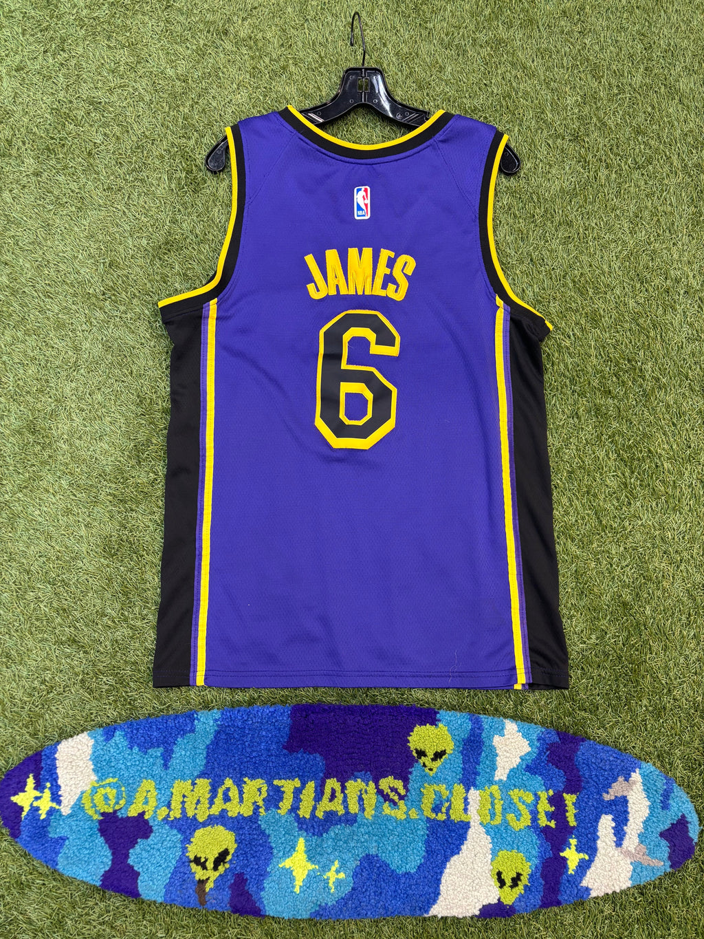 LA Lakers LeBron James Swingman Jersey