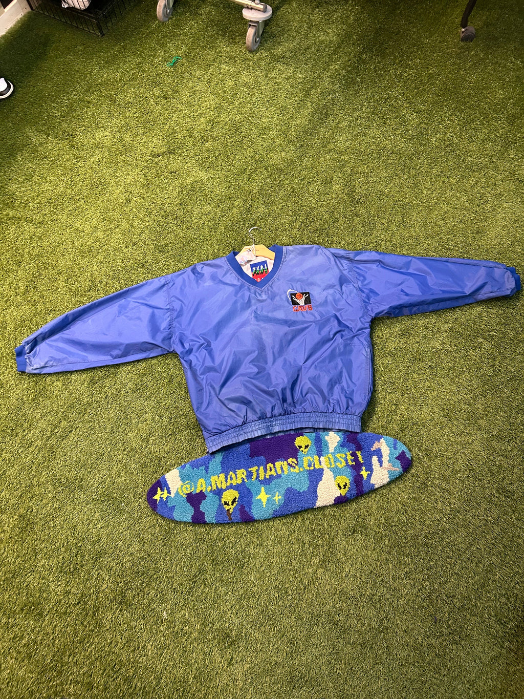 Vintage 90s Cleveland Cavaliers NBA Pullover Nylon Style
