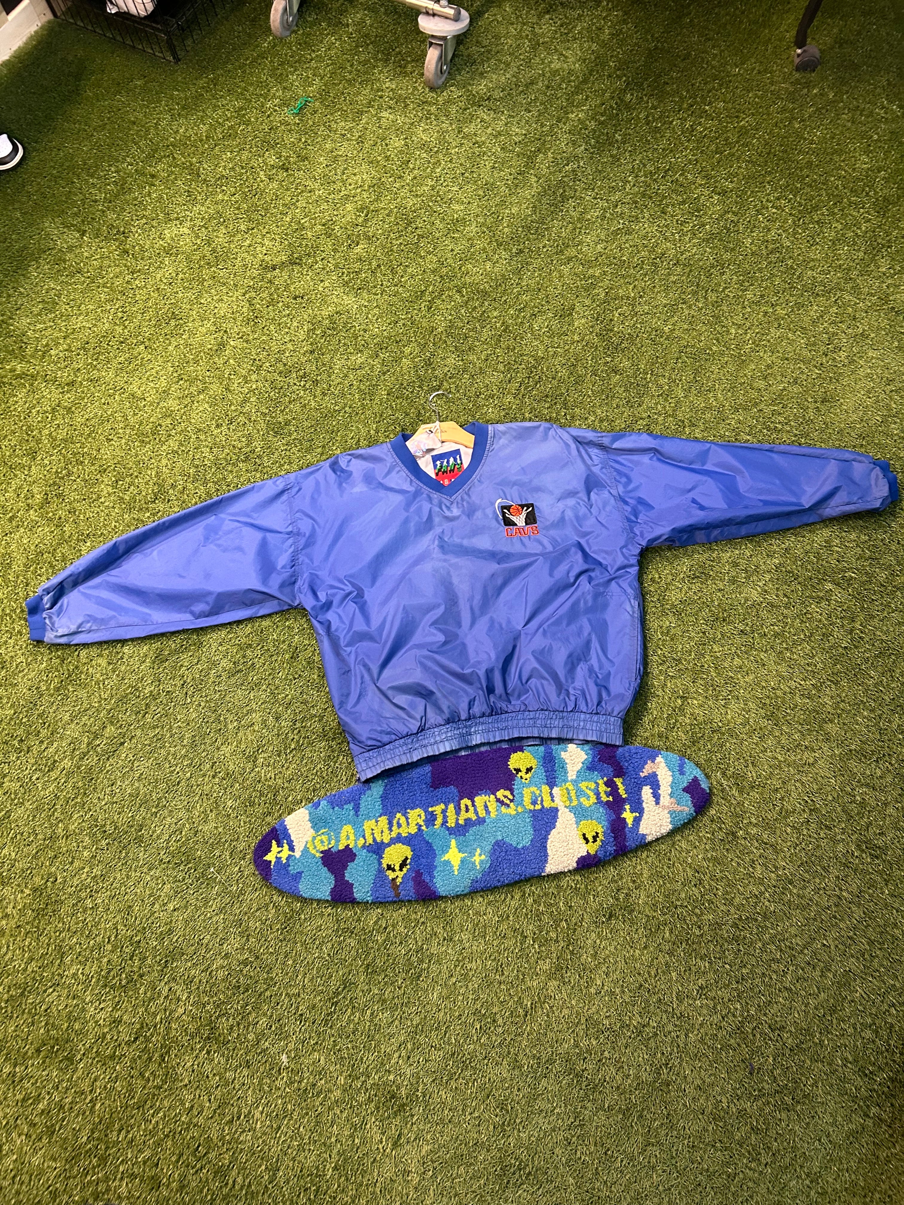 Vintage 90s Cleveland Cavaliers NBA Pullover Nylon Style