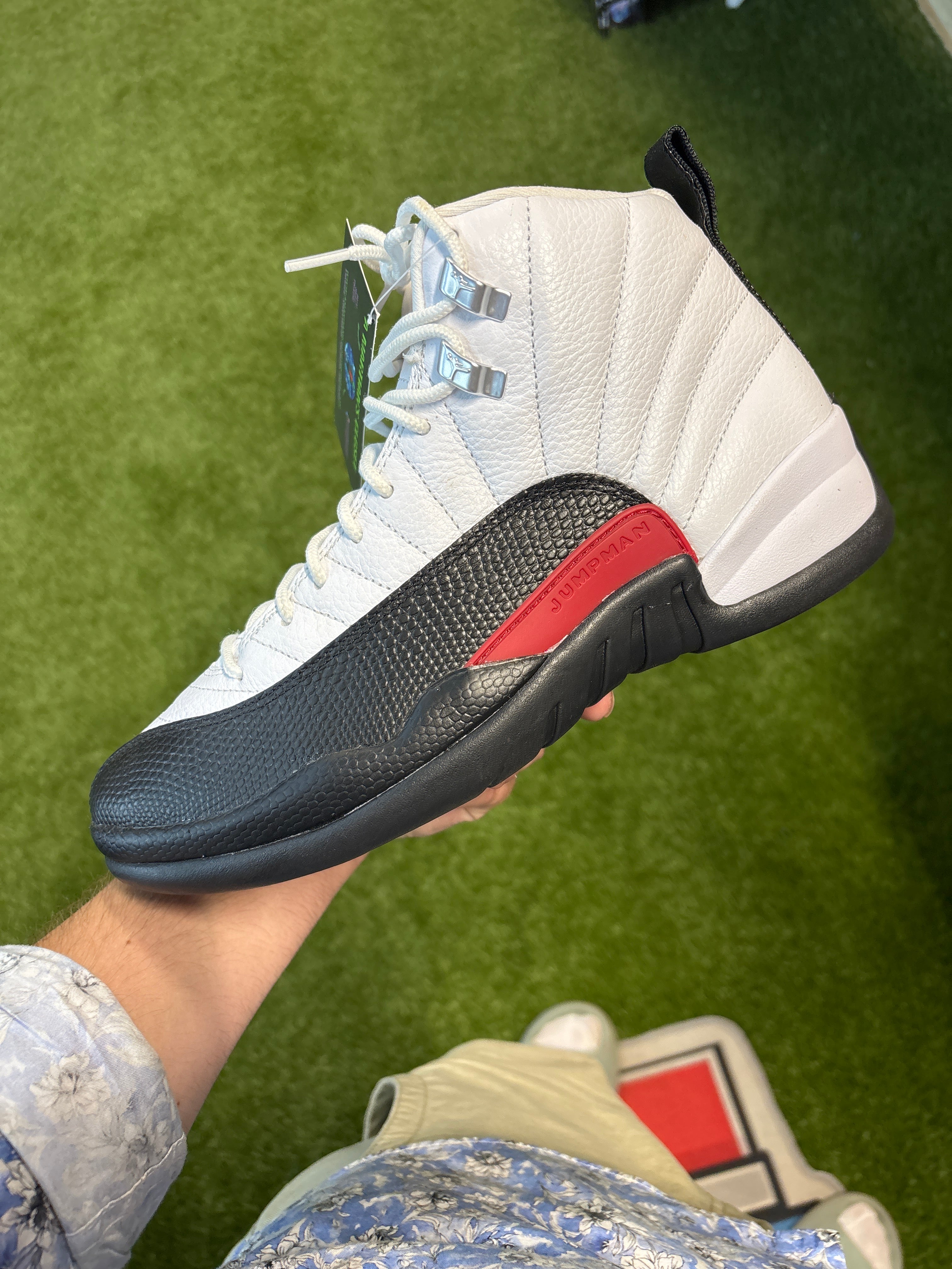 Jordan 12 size 8