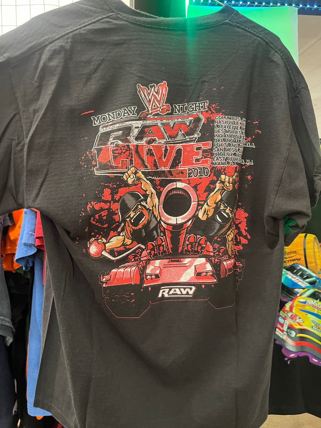 Vintage Monday Night Raw Live 2010 WWE T-Shirt