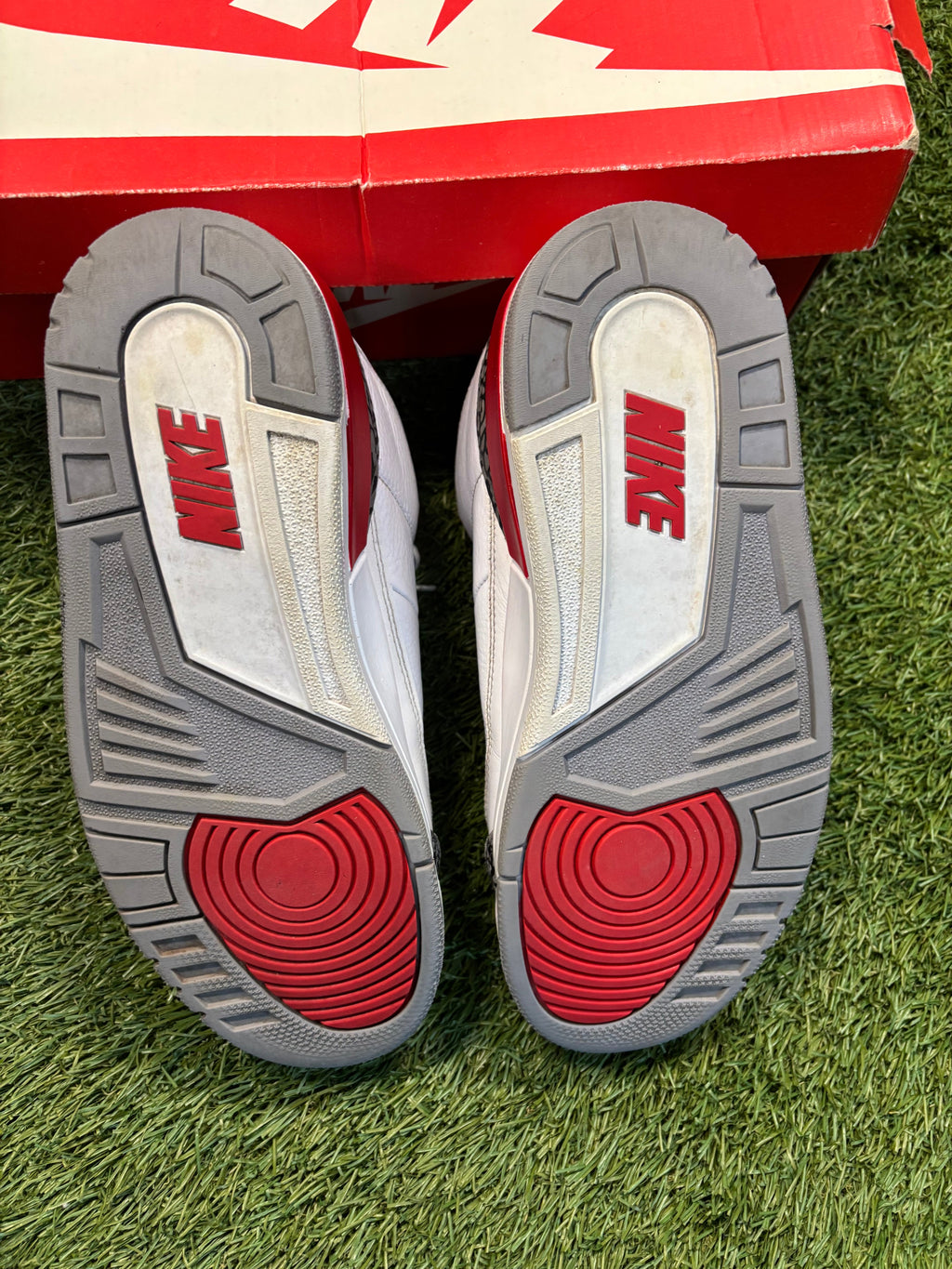 Jordan retro 3 fire red (Used)