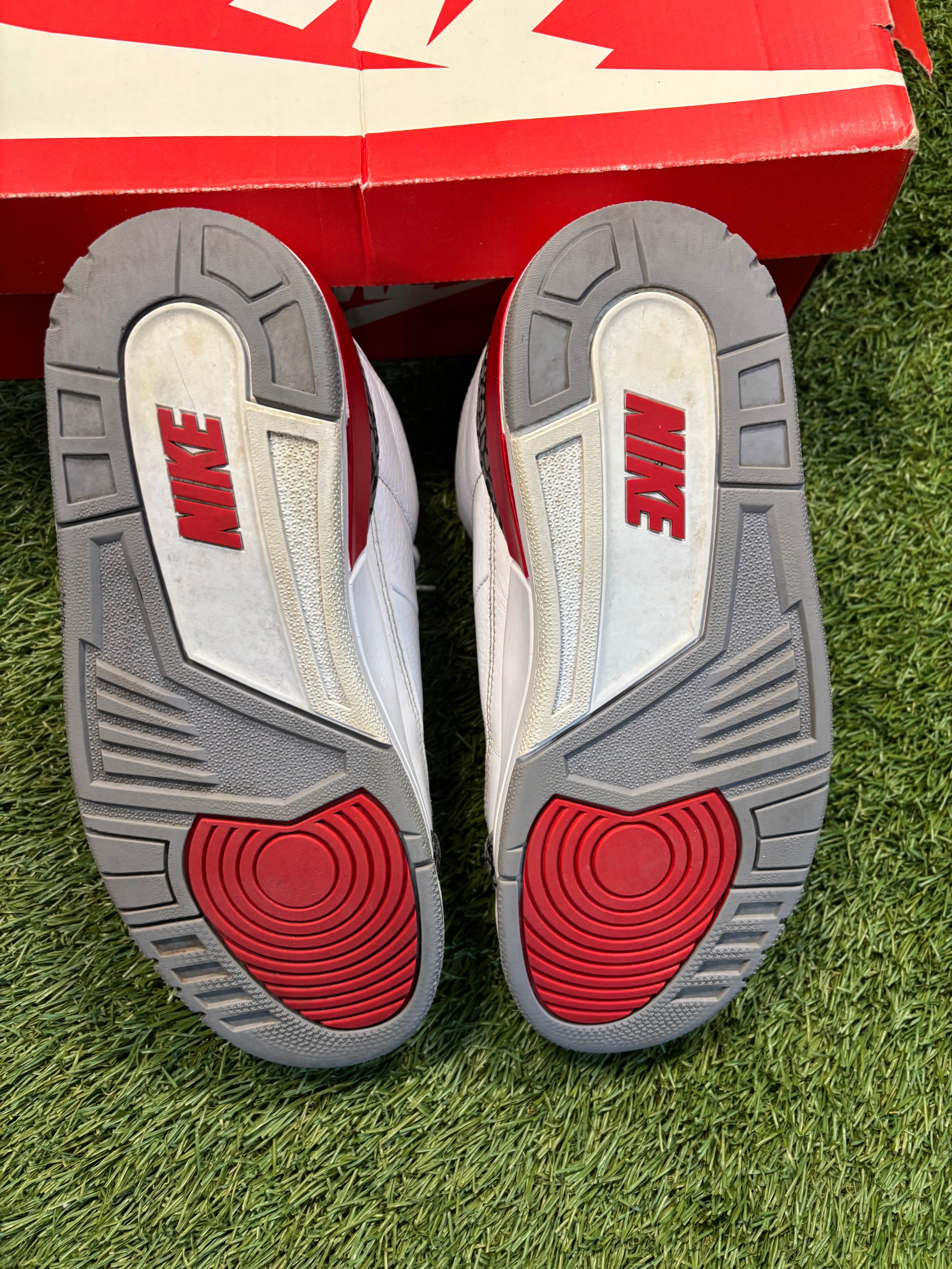Jordan retro 3 fire red (Used)